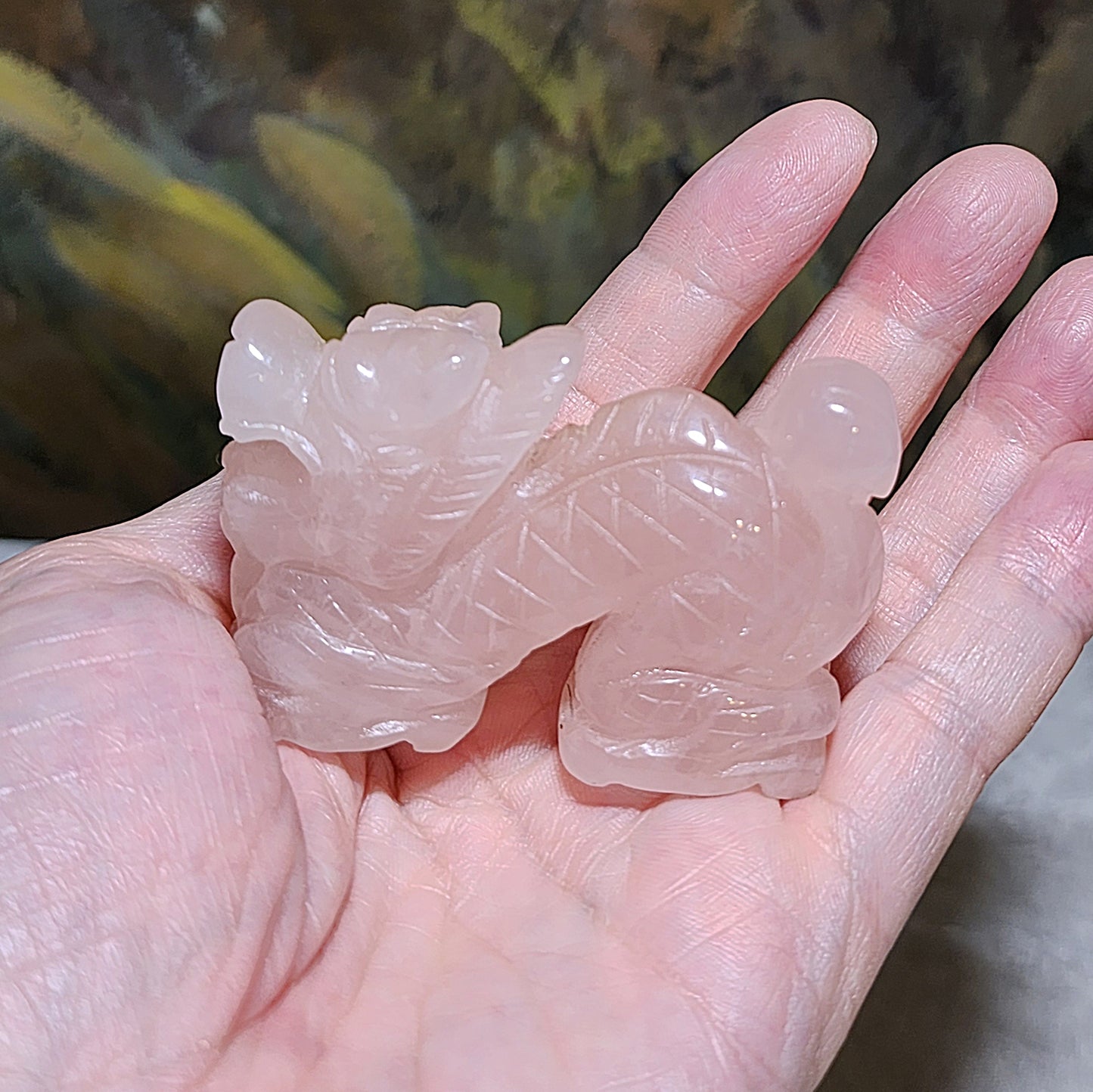 99 grams Premium Rose Quartz 3 dimensional Dragon display [Natural Crystal] 天然粉晶立体龙小摆件