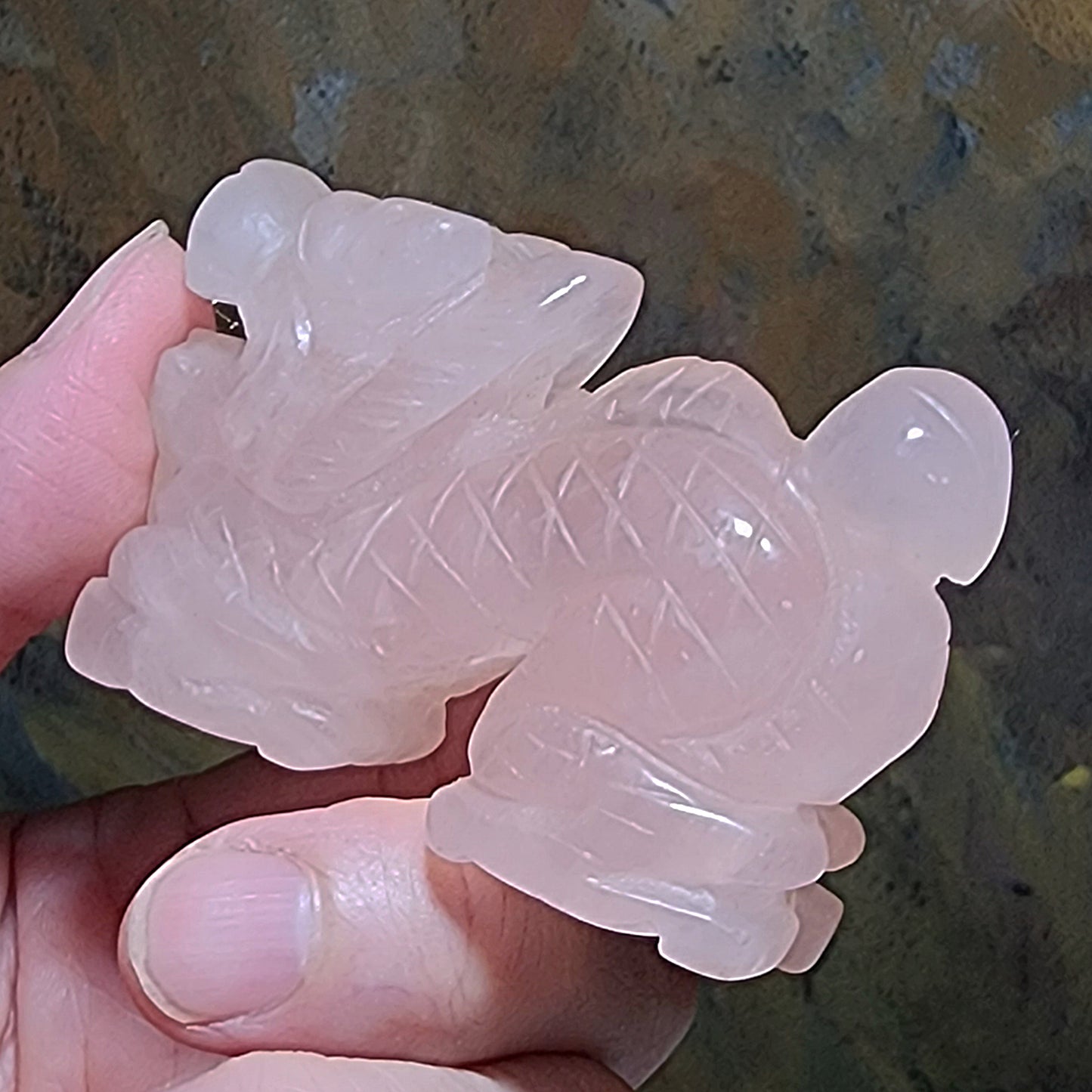 99 grams Premium Rose Quartz 3 dimensional Dragon display [Natural Crystal] 天然粉晶立体龙小摆件