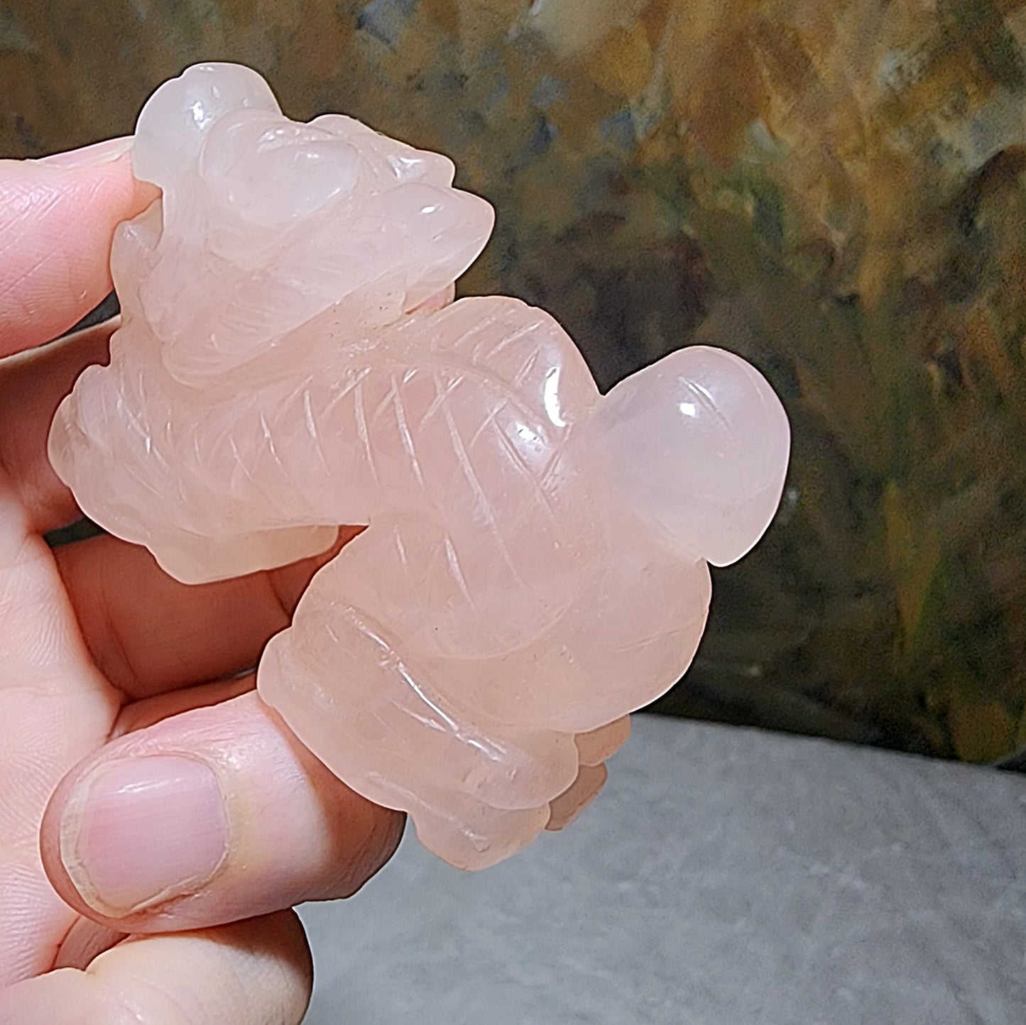 99 grams Premium Rose Quartz 3 dimensional Dragon display [Natural Crystal] 天然粉晶立体龙小摆件