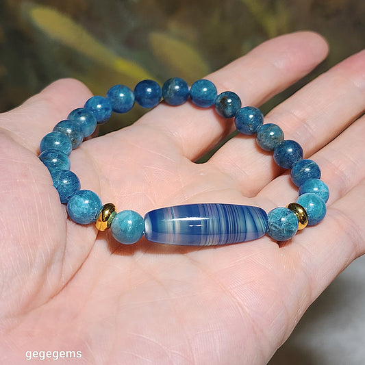 Gegegems Creation Blue Sardonyx natural pattern Lines Dzi and 8mm Apatite Bracelet 缠丝玛瑙天然多线天珠磷灰石手链