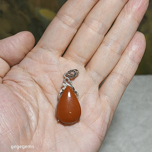 [Reserved] Premium Waxi Nan Hong pendant [Natural Crystal] 优质瓦西南红吊坠