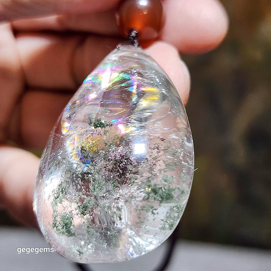 38.5 grams Green Phantom Quartz pendant / handheld Icy transparent with layers of "mountains" & a lot of rainbow reflections 透体多层绿幽灵满彩虹吊坠/手把