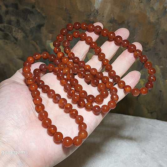 8mm+ Premium old mine Waxi Nan Hong good greasiness natural flame pattern 108 mala necklace 精品老料油润川料瓦西南红火焰纹108念珠項链