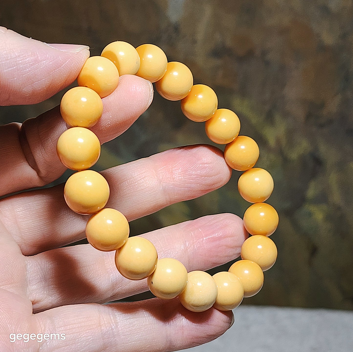 11mm+ Premium Mianhuang (Myanmar Yellow Dragon Jade) filled treasure bowl bracelet 精品缅黄滿滿聚宝盘手链