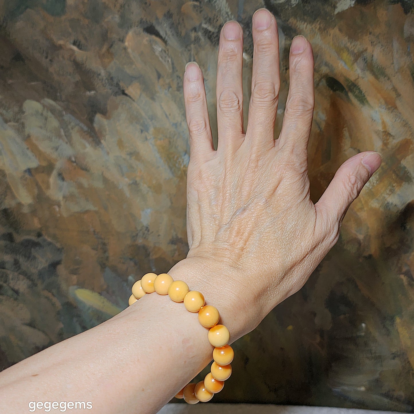 11mm+ Premium Mianhuang (Myanmar Yellow Dragon Jade) filled treasure bowl bracelet 精品缅黄滿滿聚宝盘手链