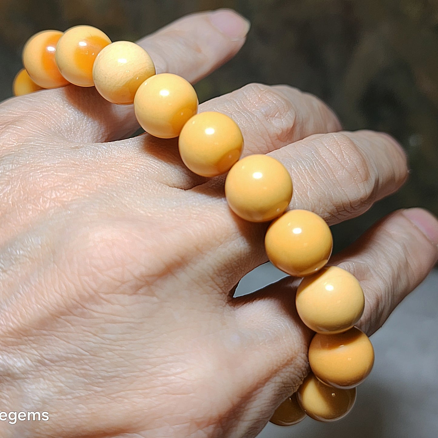 11mm+ Premium Mianhuang (Myanmar Yellow Dragon Jade) filled treasure bowl bracelet 精品缅黄滿滿聚宝盘手链