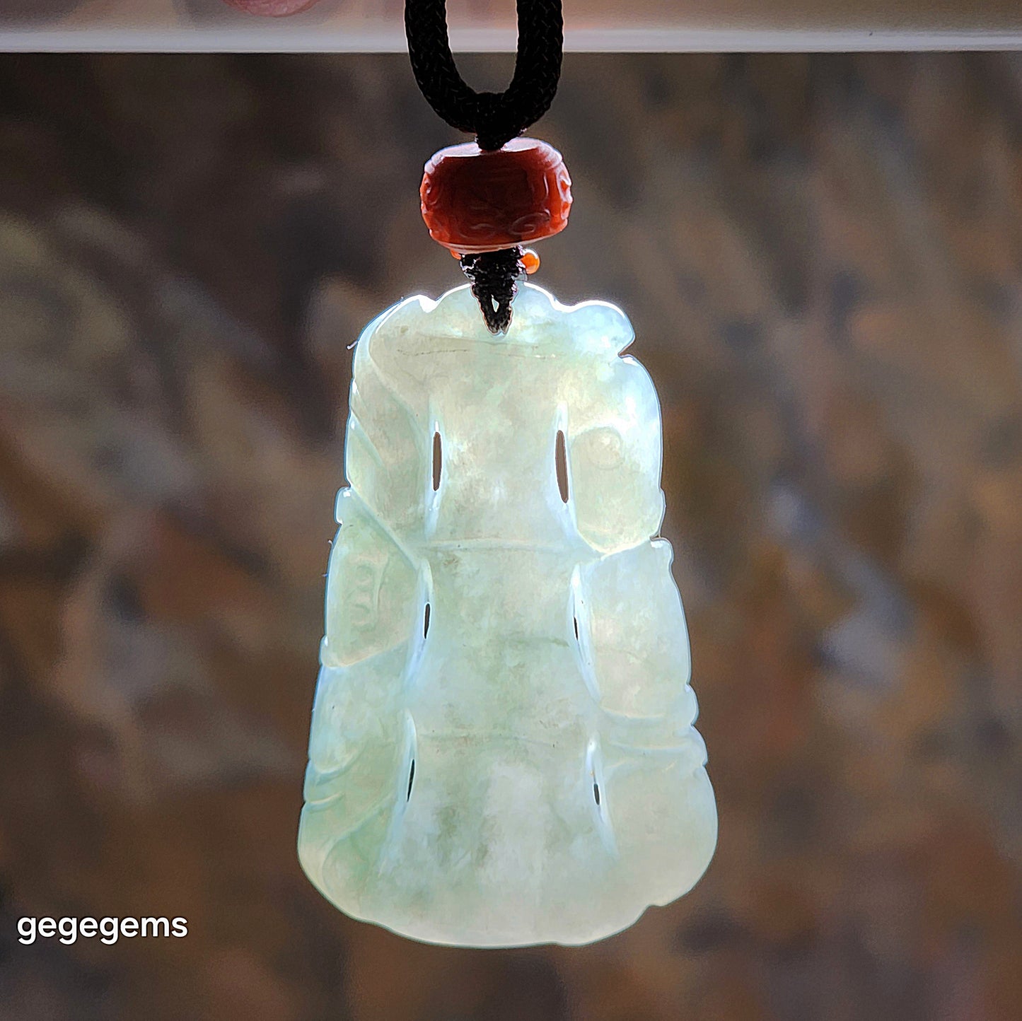 Type A Jadeite light green both sides carvings Bamboo & Bat (with certificate) with Qiaojia Nan Hong huiwen bead Jade pendant 翡翠淡绿双面雕刻竹蝙蝠(祝福)吊坠(带证书)配云南巧家南红回纹珠 竹报平安 节节高升 福在眼前