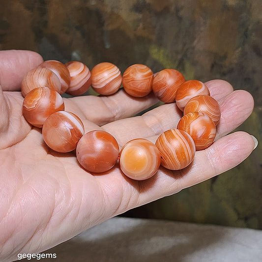 17mm+ Baoshan Nan Hong persimmon red "salmon pattern" bracelet 保山南红柿子红"三文鱼纹"手链