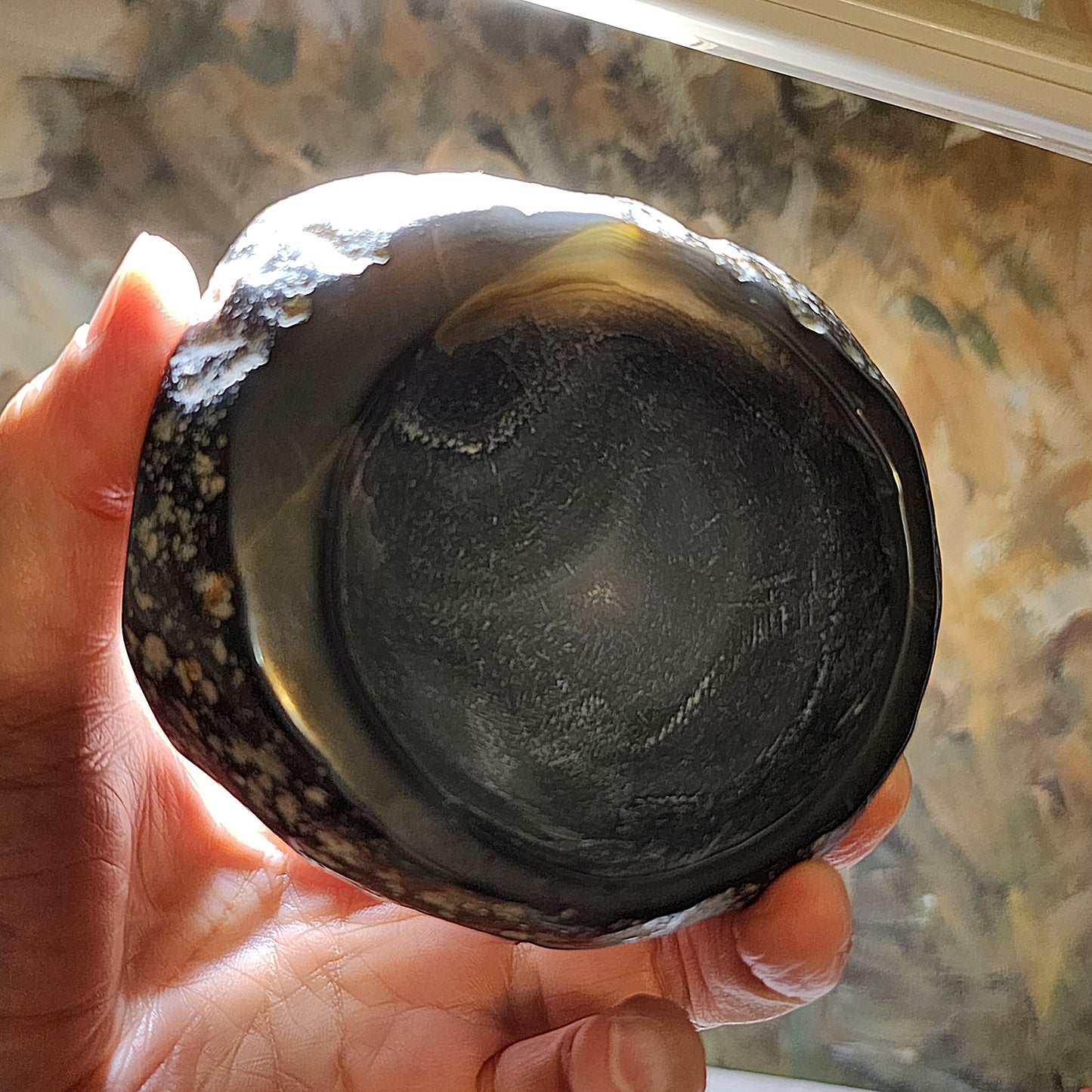 625 grams Natural Black Agate crystal bowl home/office decor ash tray [Natural Crystal] 天然黑玛瑙水晶碗家居辦工室小摆设烟灰缸