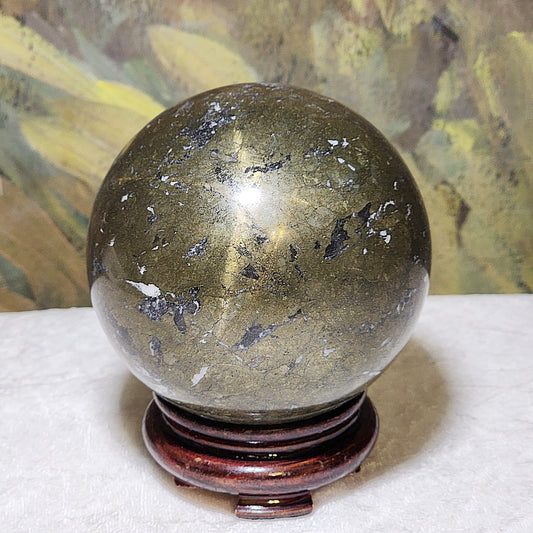 1.428 kg Premium old mine Pyrite globe ball [Natural Crystal] 优质黄铁矿老料家居摆设风水球