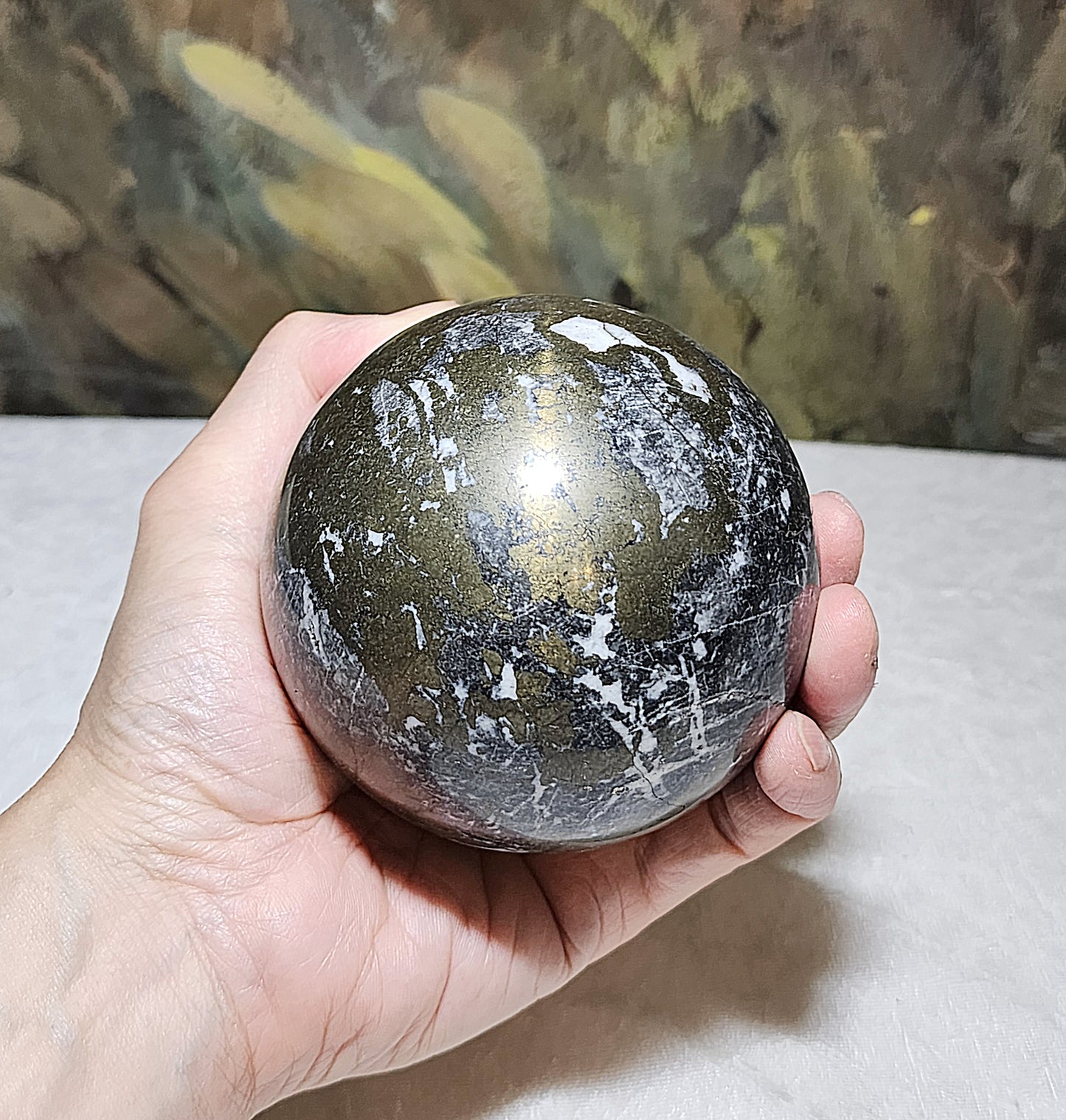 1.428 kg Premium old mine Pyrite globe ball [Natural Crystal] 优质黄铁矿老料家居摆设风水球