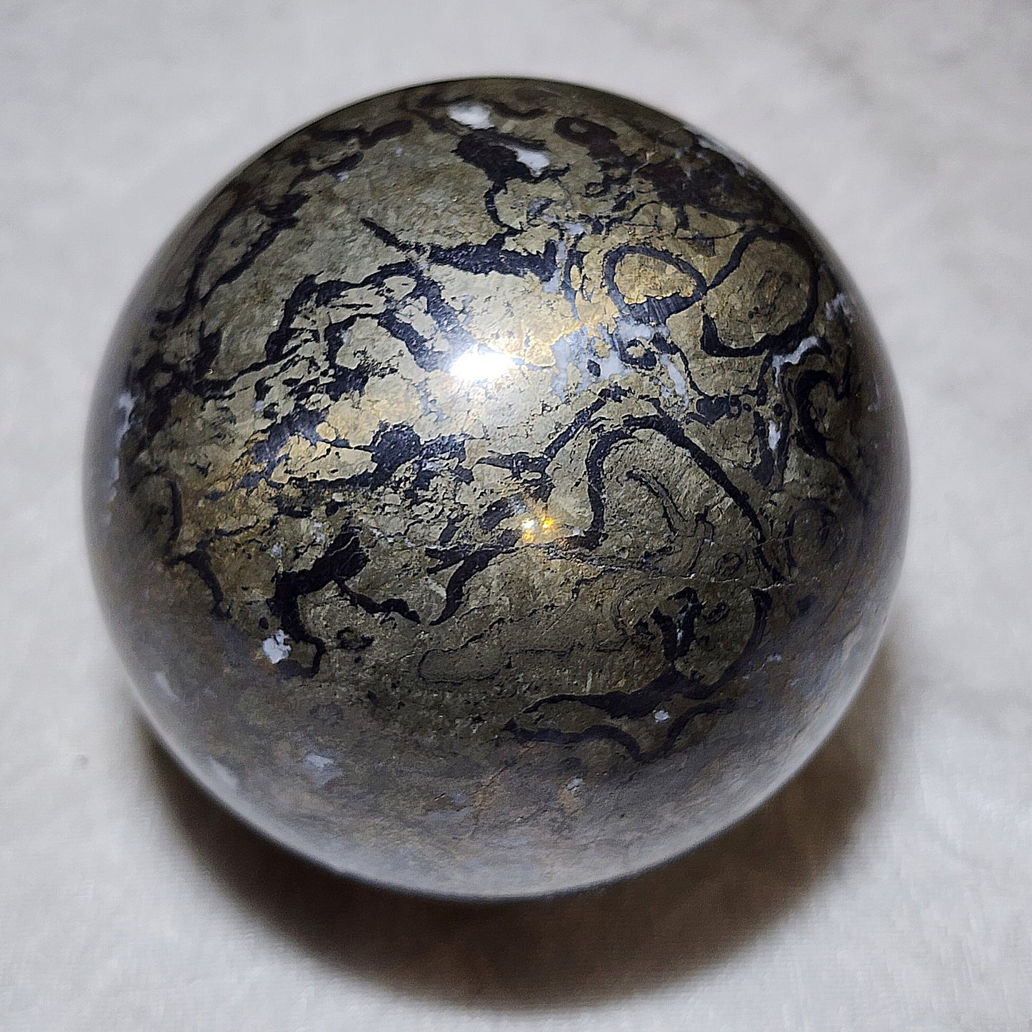 1.95 kg Premium old mine Pyrite globe ball home/workplace decor [Natural Crystal] 优质黄铁矿老料家居摆设风水球