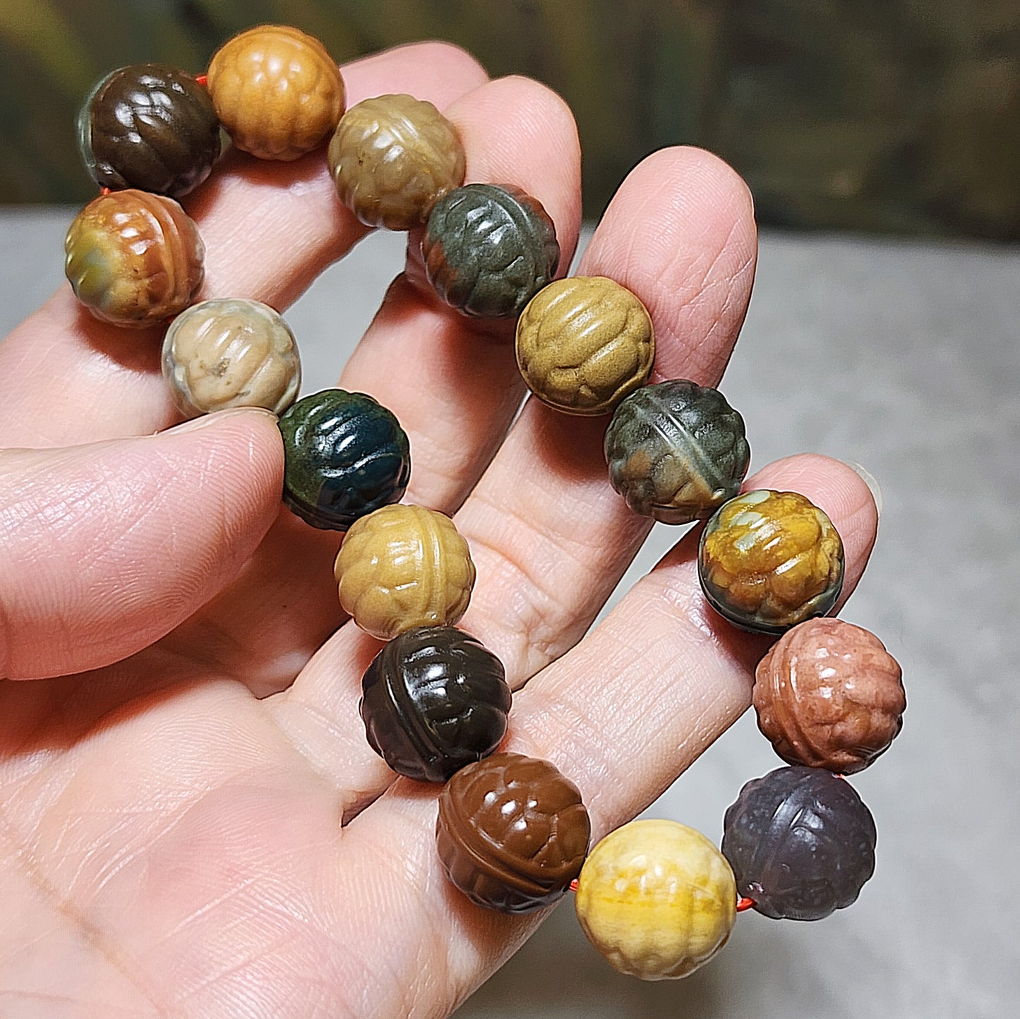 12.5mm+ Natural Gobi Desert Agate multicolor "Rich and Successful"  (Tortoise Shell carvings) bracelet [Natural Crystal] 天然戈壁沙漠玛瑙雕刻富甲天下多宝串手链