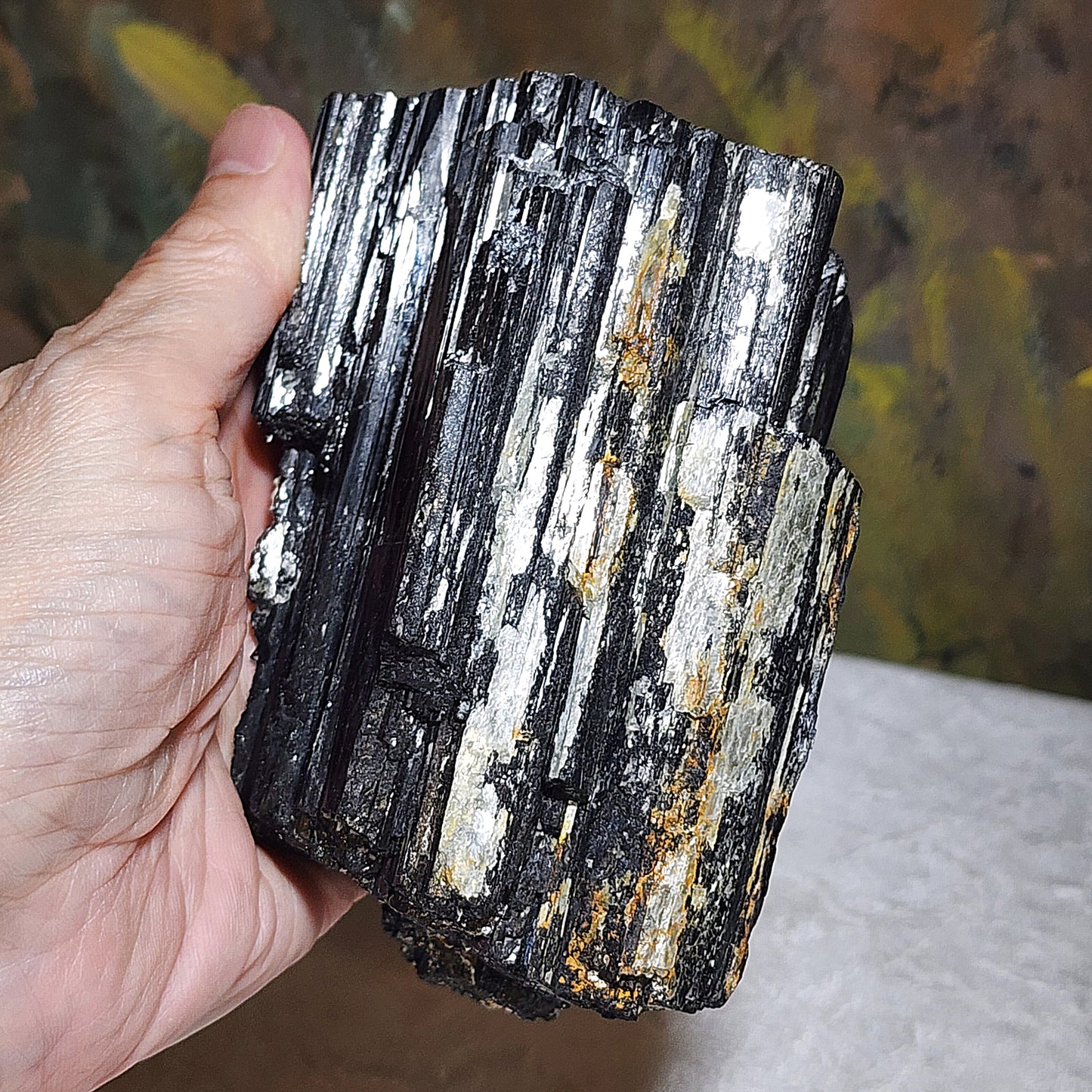 0.93Kg raw Black Tourmaline with silvery Mica very reflective surface [Natural Crystal] 0.93公斤黑碧玺原石超亮皮带云母片共生 #fengshui