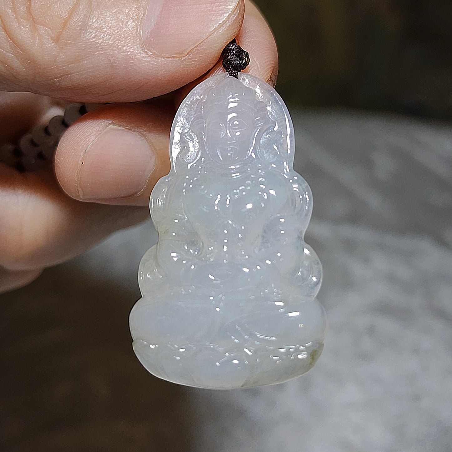 [Sold] Premium Type A Jadeite Icy Guan Yin Green Tara pendant and Type A Jadeite necklace 精品冰透翡翠观音度母吊坠配翡翠链