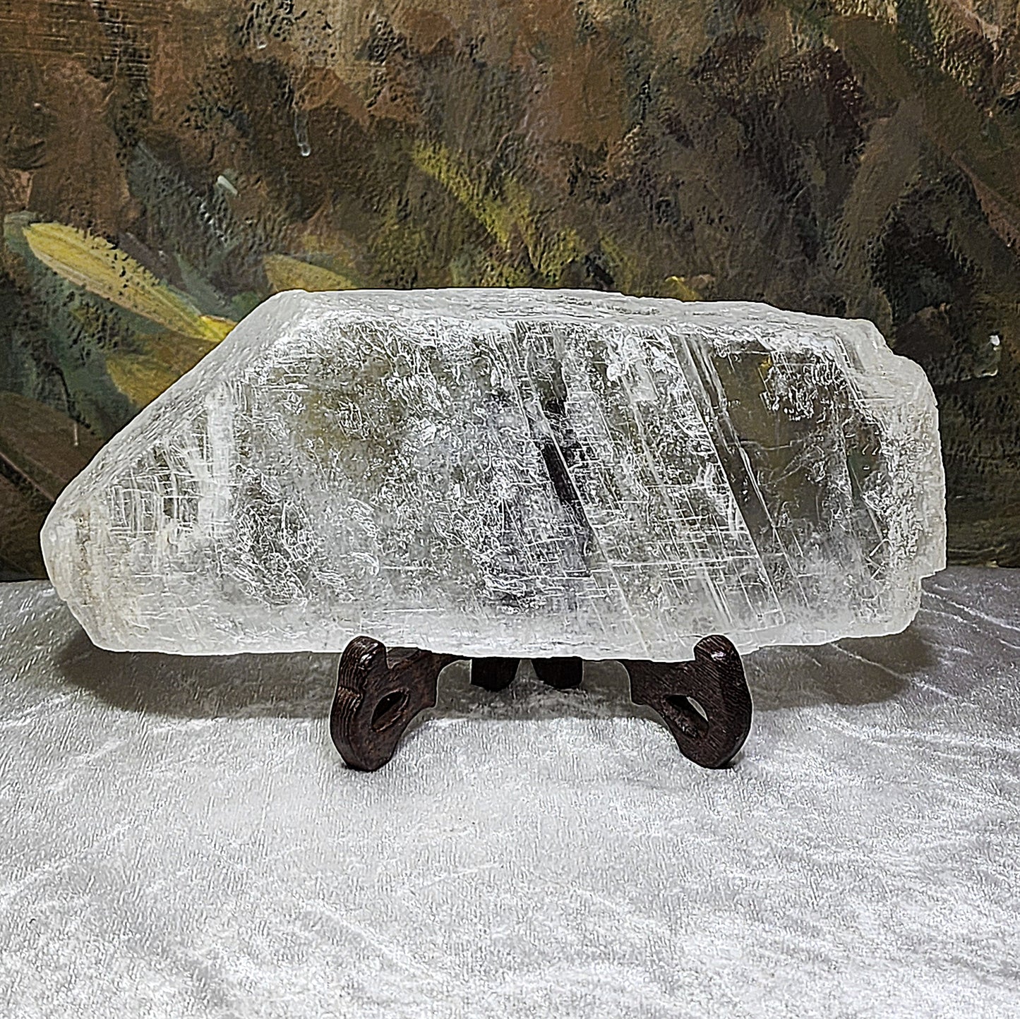 915 grams raw Selenite home/office decor display [Natural Crystal] 天然透石膏原石家居办公室摆件