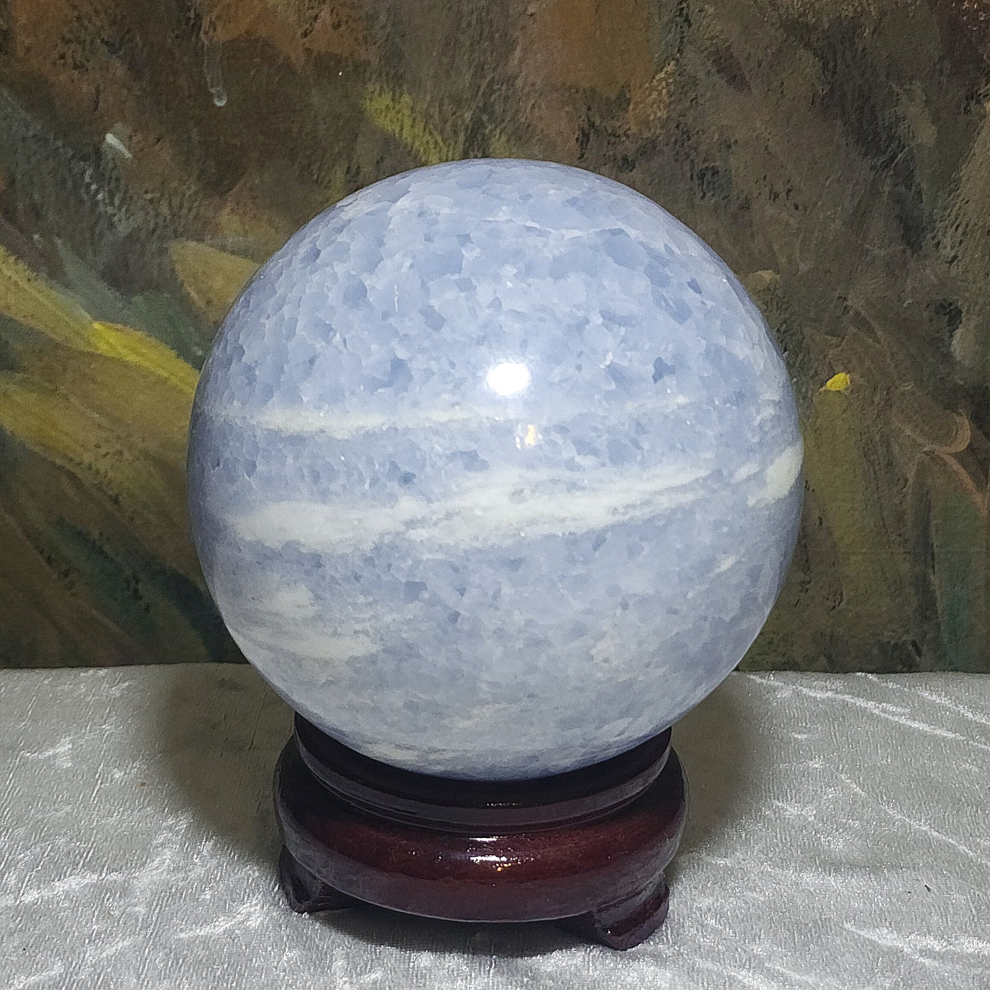 Rare 10.5cm premium large size  Celestine fengshui globe sphere (Metal produces Water) home decor 精品1.78公斤天青石球金生水风水摆件