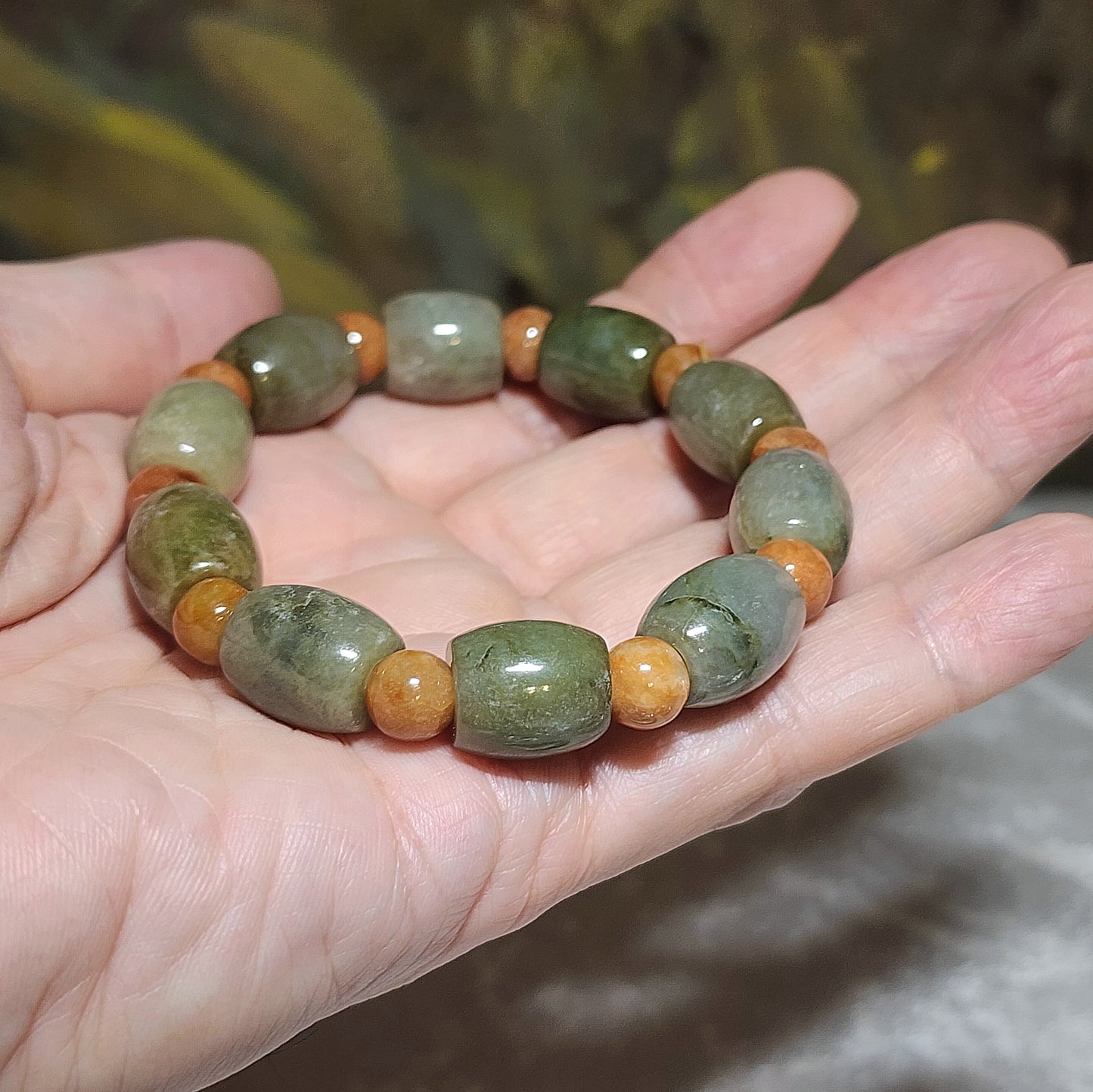 Type A Jadeite 12mm light green light yellow barrel beads (with certificate) and 8mm Yellow Jadeite beads bracelet 翡翠A货淡黄绿桶珠(带证书)配黄翡圆珠手链