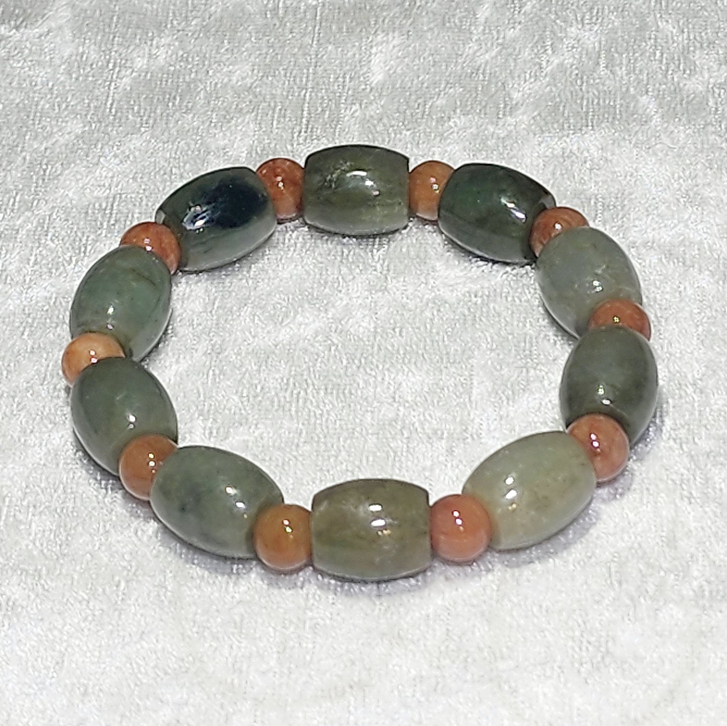 Type A Jadeite 12mm light green light yellow barrel beads (with certificate) and 8mm Yellow Jadeite beads bracelet 翡翠A货淡黄绿桶珠(带证书)配黄翡圆珠手链
