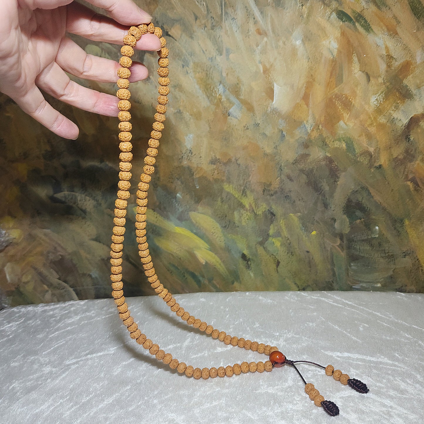 8.8mm 6 Mukhi (Faces) high density high oil content"Panlong (Coiling Dragons") Rudraksha 108 mala beads/necklace with a 14mm The Warring States Sardonyx Lu Lu Tong 8.8毫米高油铁籽六瓣盘龙小金刚菩提108念珠/项链配14毫米战国红路路通
