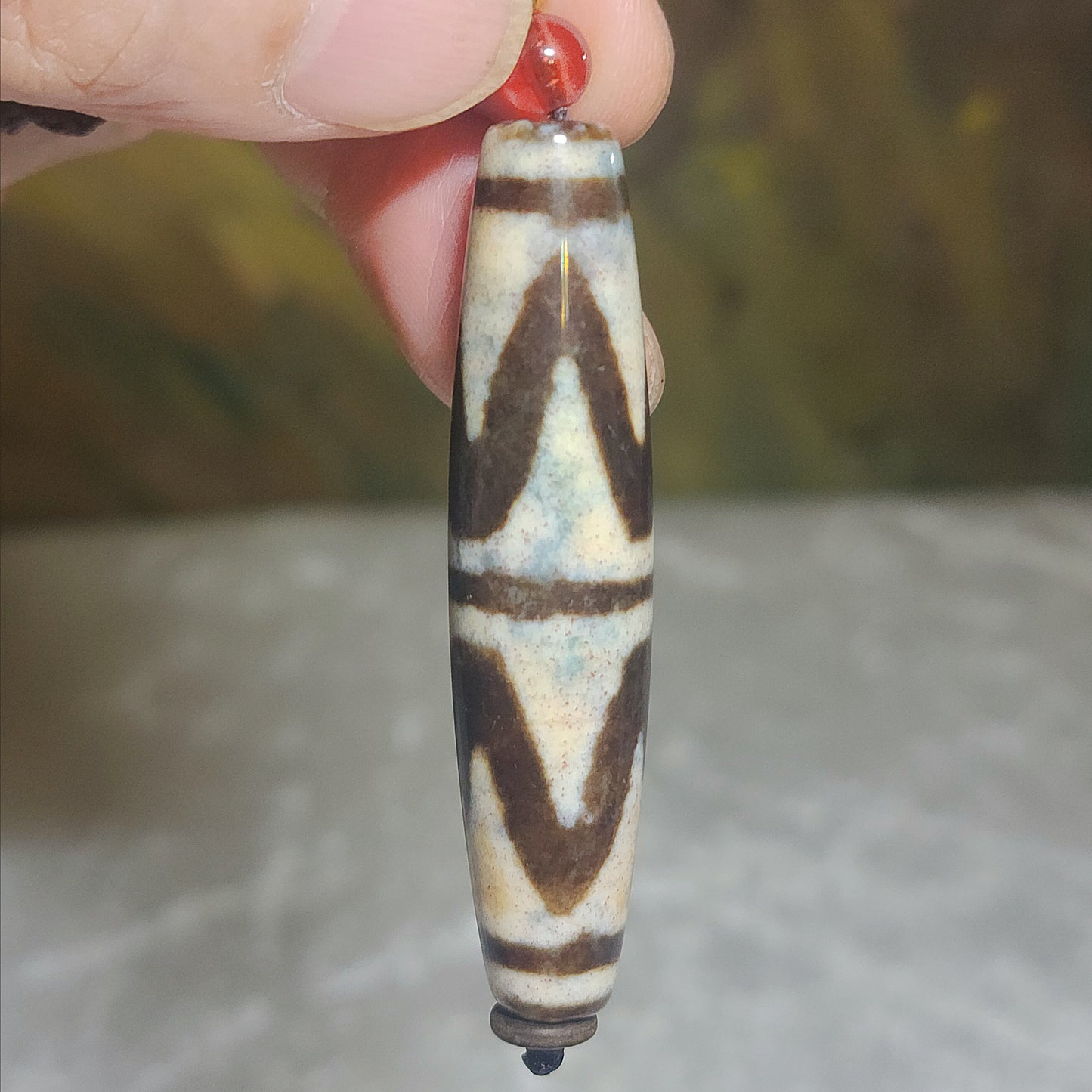 Gegegems Collection 57.6mm aged Tibetan Huya Dzi pendant with very fine red spots (with certificate) 精品藏传老矿满细朱砂虎牙天珠(带证书)