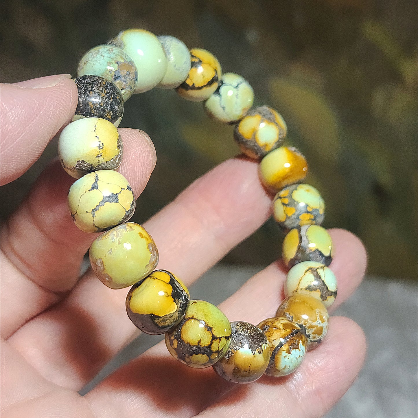 11mm+ Premium natural untreated Hubei Turquoise yellow green tangsancai old style beads bracelet [Natural Crystal] 优质天然原矿湖北松石高瓷菜籽黄唐三彩老型珠手链