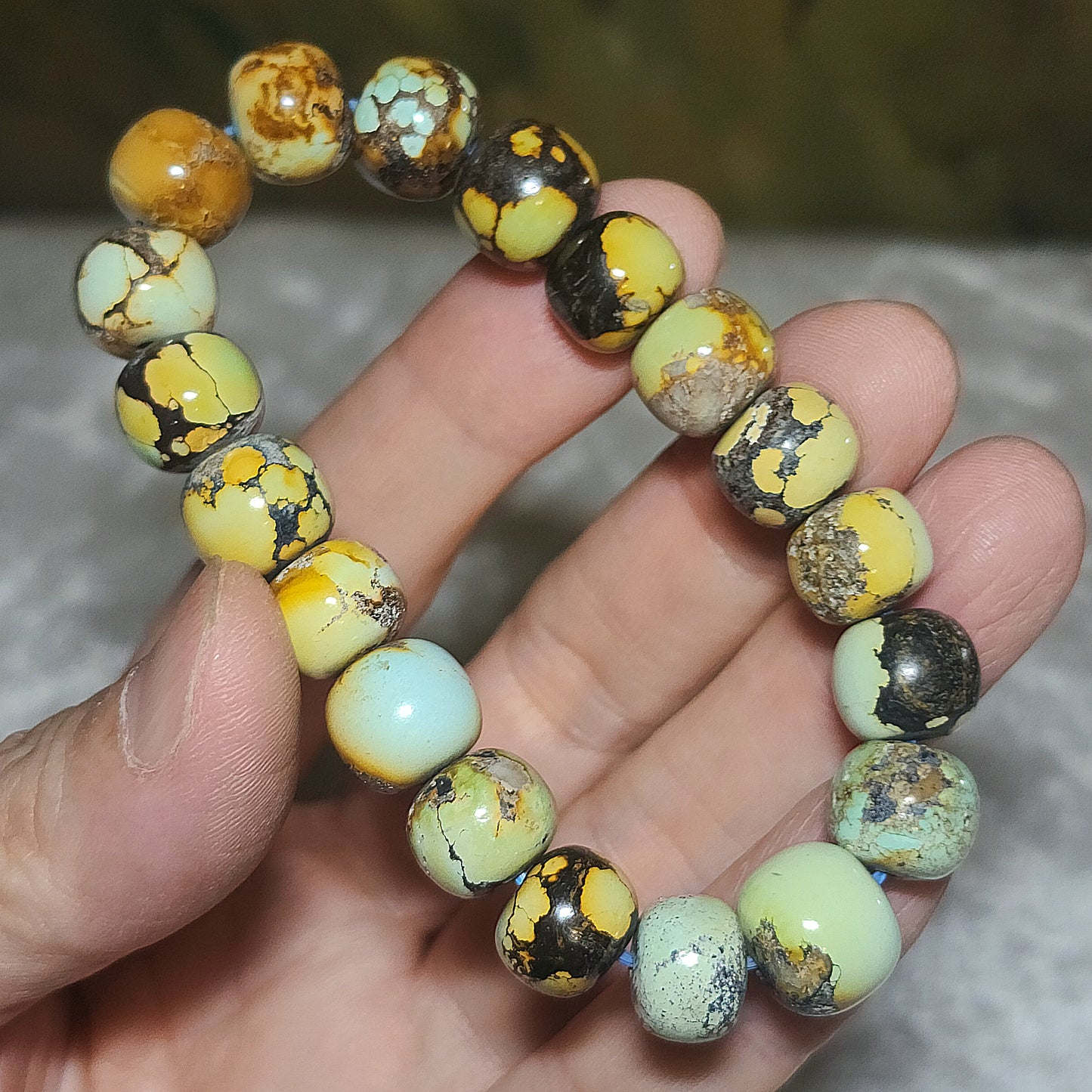 11mm+ Premium natural untreated Hubei Turquoise yellow green tangsancai old style beads bracelet [Natural Crystal] 优质天然原矿湖北松石高瓷菜籽黄唐三彩老型珠手链