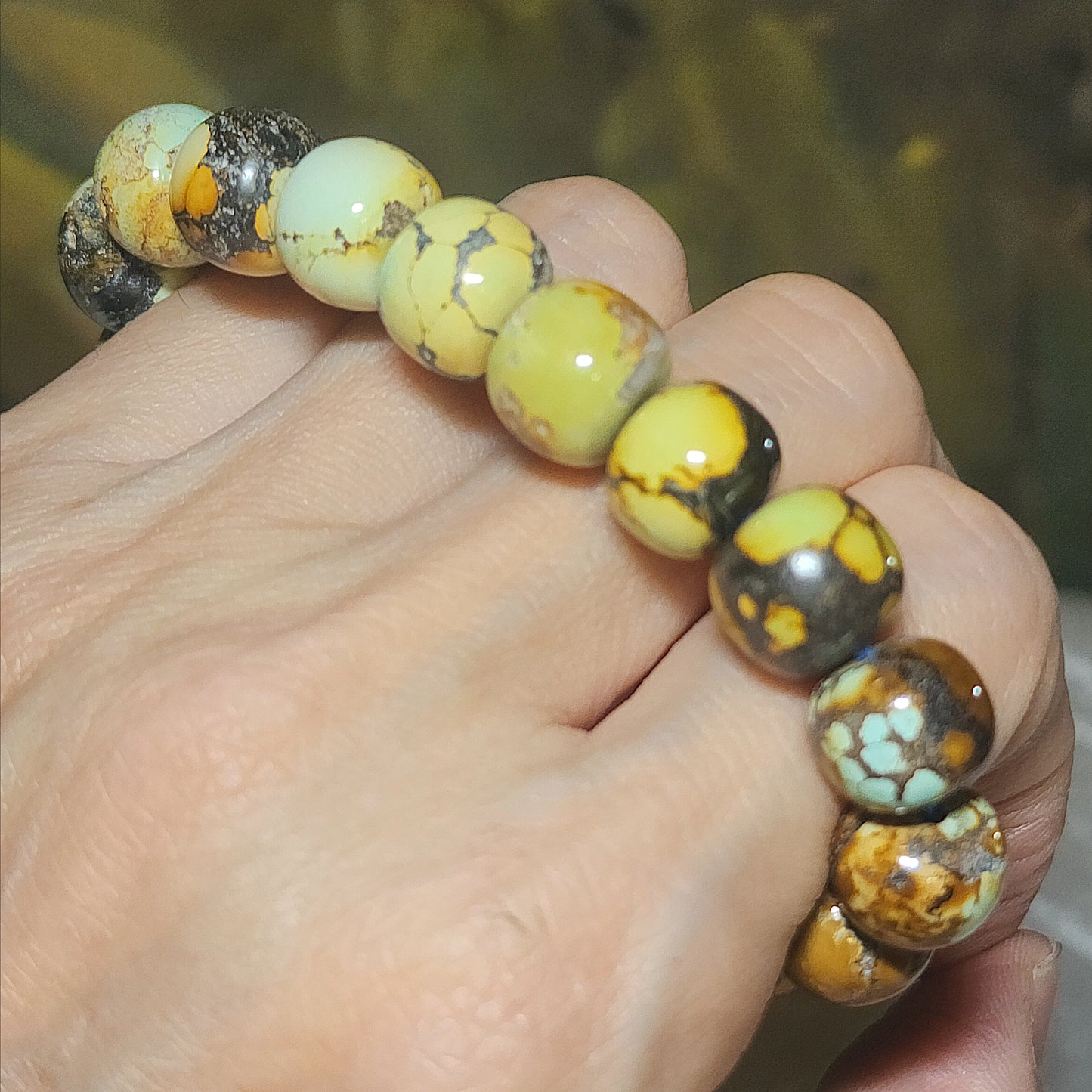 11mm+ Premium natural untreated Hubei Turquoise yellow green tangsancai old style beads bracelet [Natural Crystal] 优质天然原矿湖北松石高瓷菜籽黄唐三彩老型珠手链