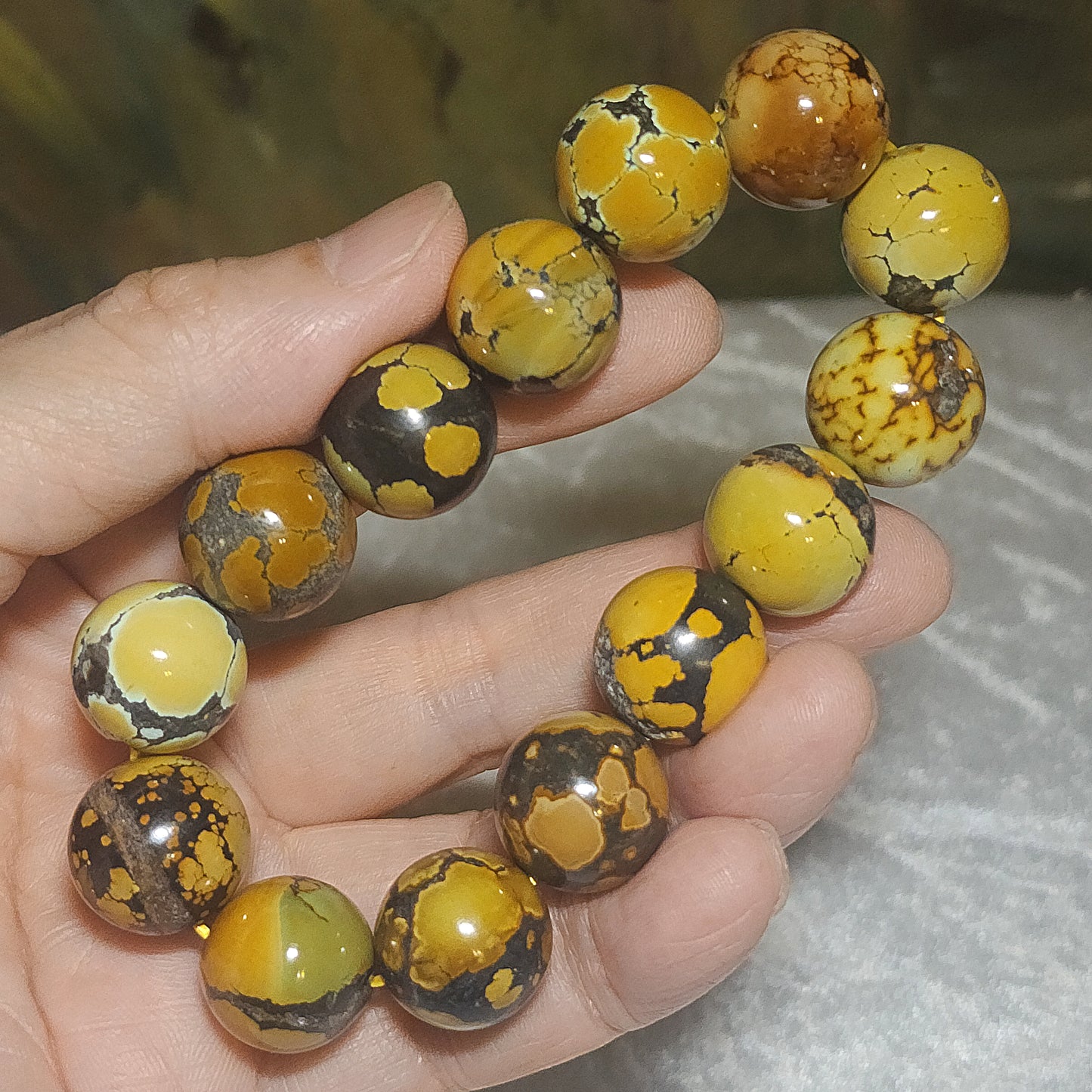 Gegegems Collection 16mm+ Premium natural untreated Hubei Turquoise Cai Zi Huang high density smooth surface round beads bracelet 精品大尺寸天然原矿湖北松石菜籽黄高瓷光滑圆珠手链