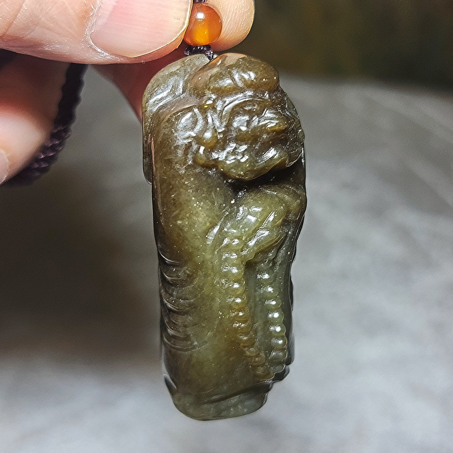 Premium Nephrite 3 dimensional Da Mo (Bodhidharma) Jade pendant (with certificate) 优质且末糖青白立体达摩吊坠(带证书)