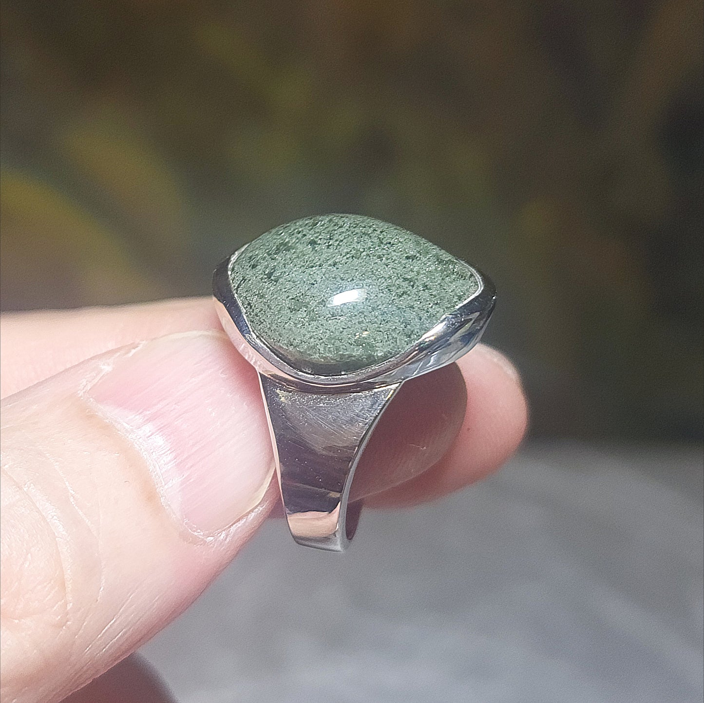17.6mm Premium natural Green Phantom Quartz 925 Silver ring [Natural Crystal] 精品天然全包裹绿幽灵925银戒指