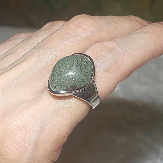17.6mm Premium natural Green Phantom Quartz 925 Silver ring [Natural Crystal] 精品天然全包裹绿幽灵925银戒指