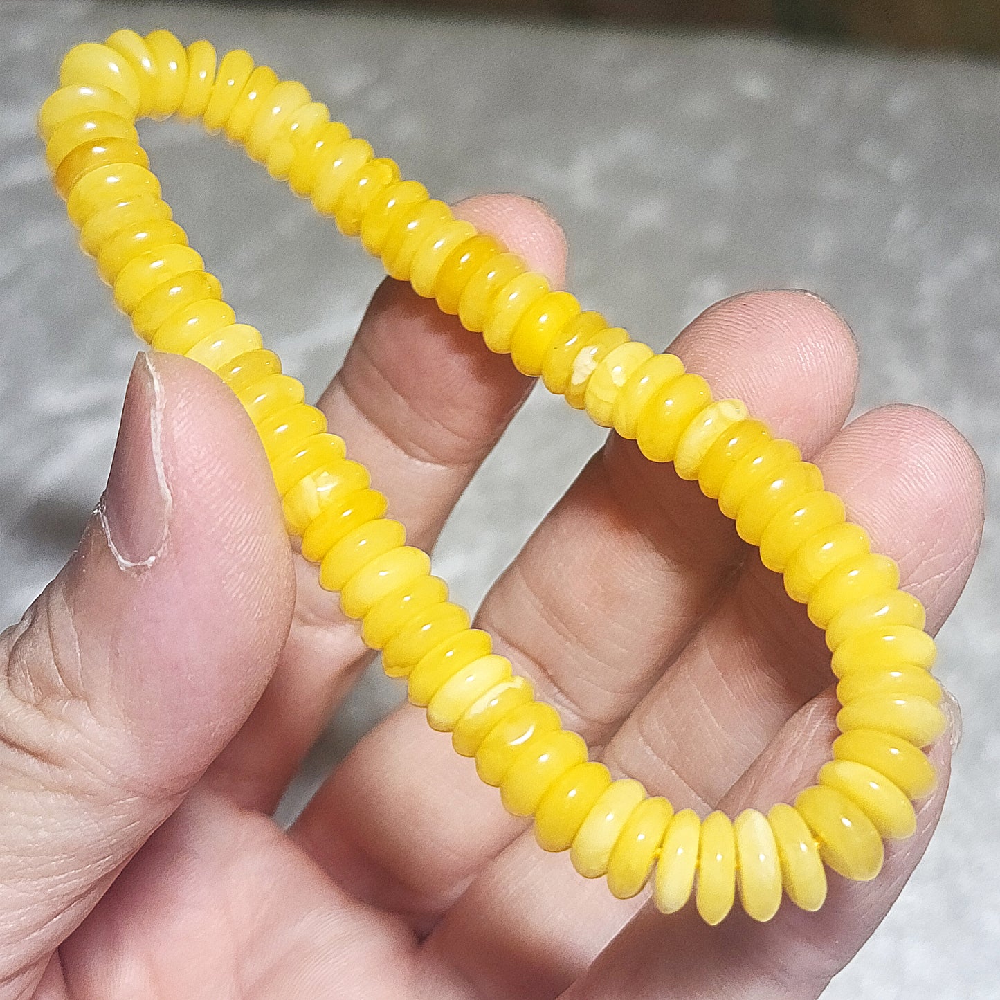 7.9mm Premium Butterscotch Amber donut shape beads bracelet [Natural Crystal] 天然蜜腊算盘珠平安扣手链