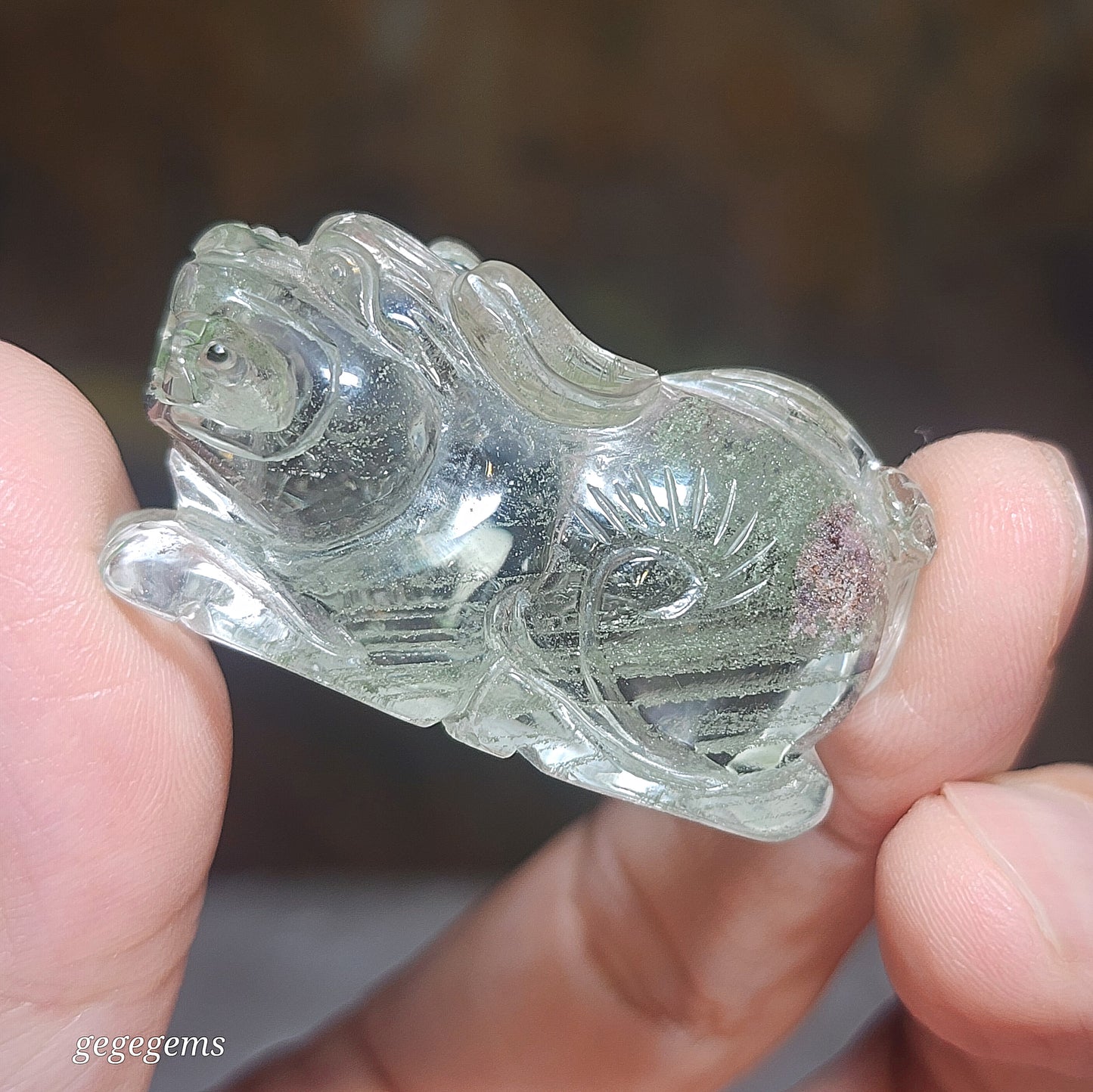 Gegegems Collection premium Green Phantom Quartz 3 dimensions Pi Xiu pendant Icy transparent with rainbow reflection & layers of "mountains" (free necklace cord) [Natural Crystal]  精品透体多层绿幽灵彩虹立体貔貅吊坠(送项链绳)