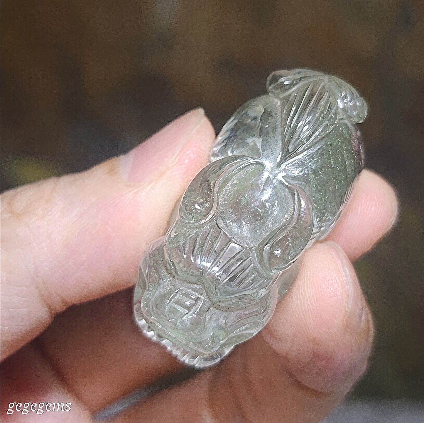 Gegegems Collection premium Green Phantom Quartz 3 dimensions Pi Xiu pendant Icy transparent with rainbow reflection & layers of "mountains" (free necklace cord) [Natural Crystal]  精品透体多层绿幽灵彩虹立体貔貅吊坠(送项链绳)