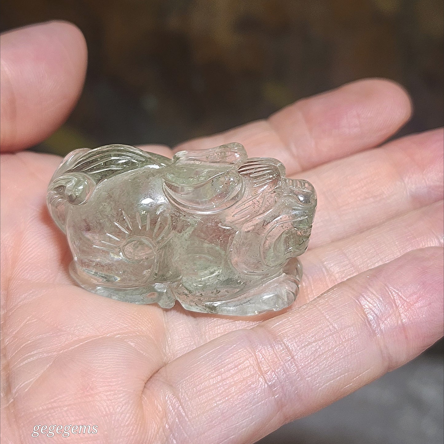 Gegegems Collection premium Green Phantom Quartz 3 dimensions Pi Xiu pendant Icy transparent with rainbow reflection & layers of "mountains" (free necklace cord) [Natural Crystal]  精品透体多层绿幽灵彩虹立体貔貅吊坠(送项链绳)