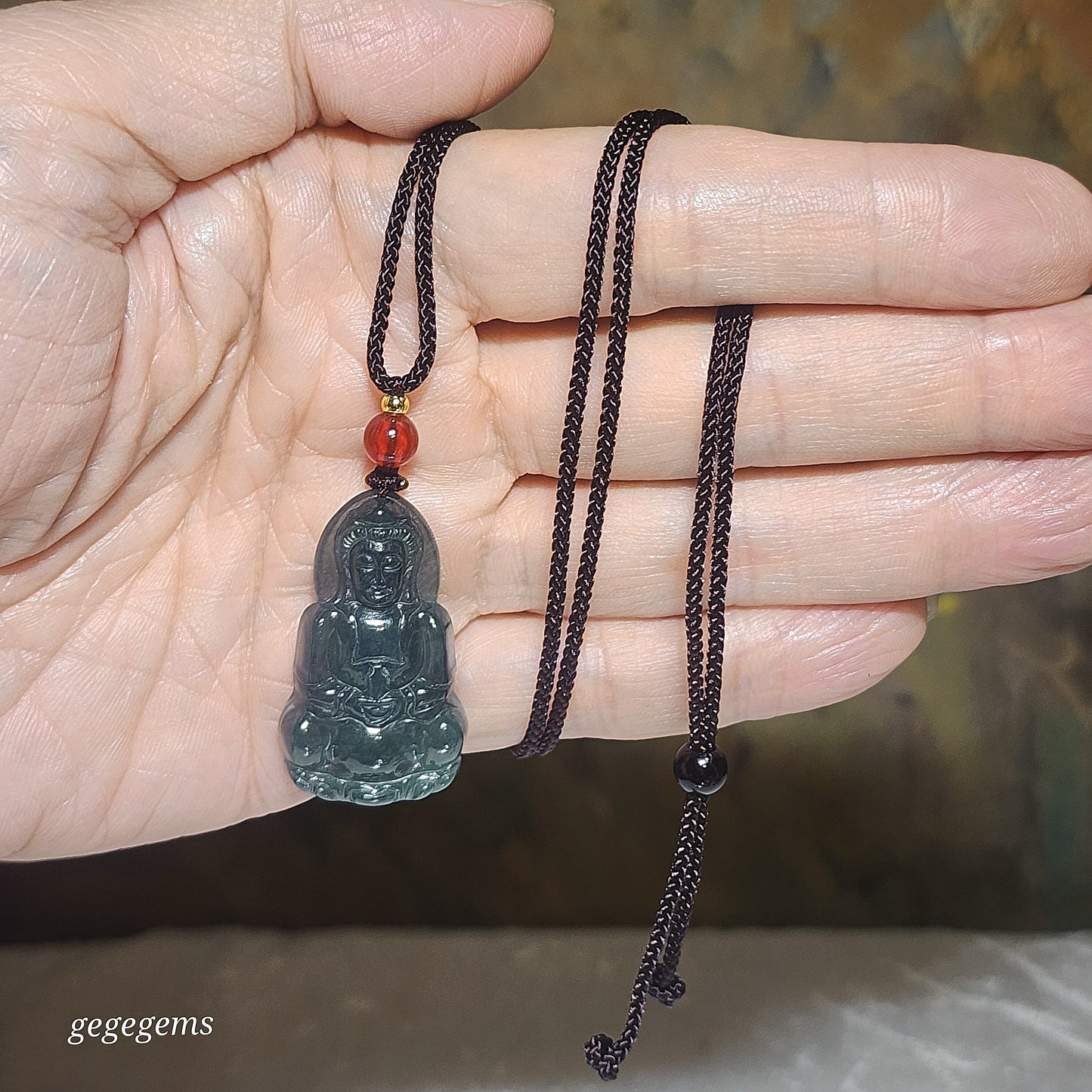 Premium Type A Jadeite Icy blue green Guan Yin Jade pendant (with certificate) 优质翡翠冰蓝绿观音吊坠(带证书)