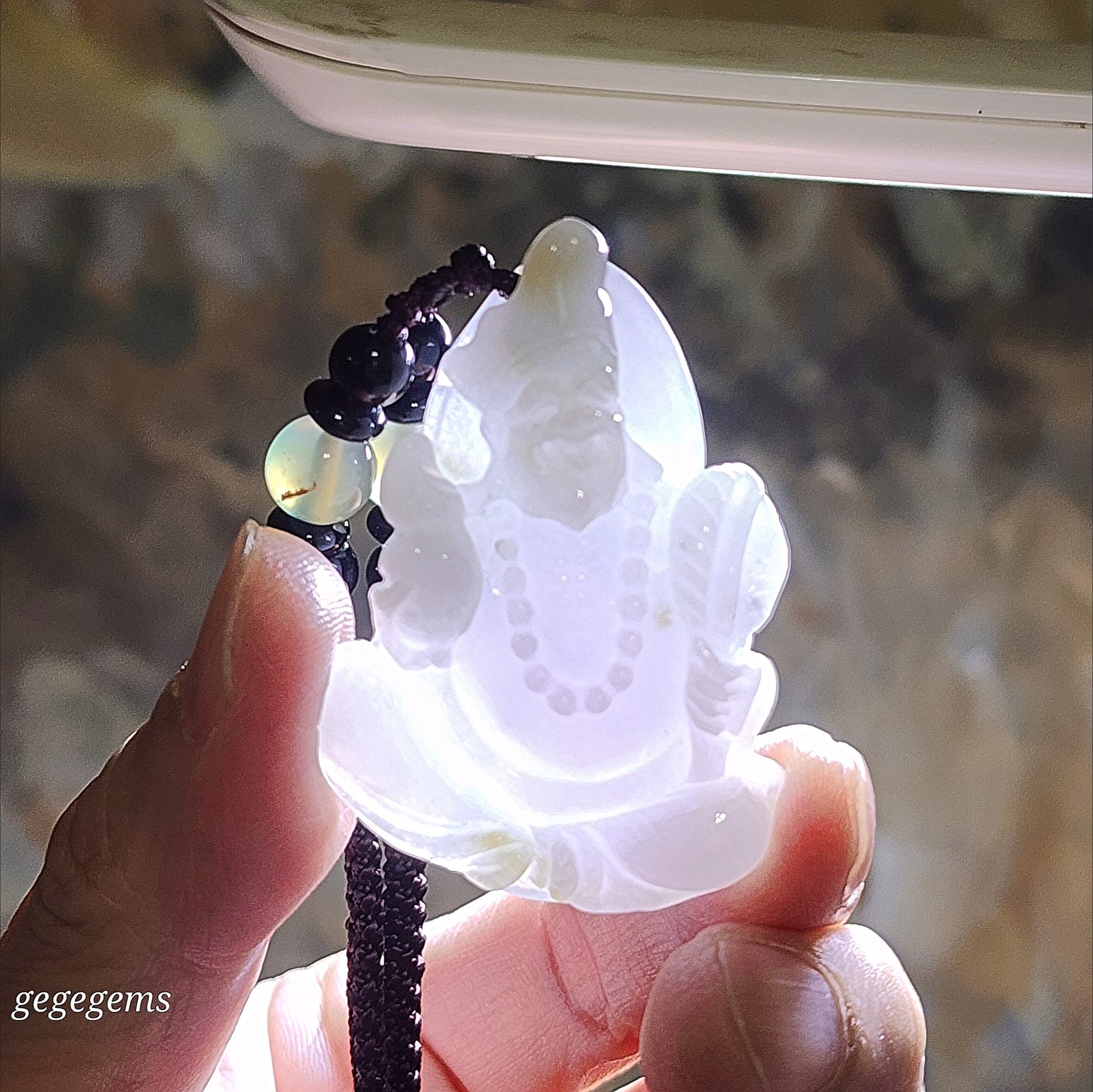 Type A Jadeite Premium light lavender & yellow Ji Gong Jade pendant (with certificate) 精品翡翠A货浅紫罗兰小许黄翡济公活佛吊坠(带证书)