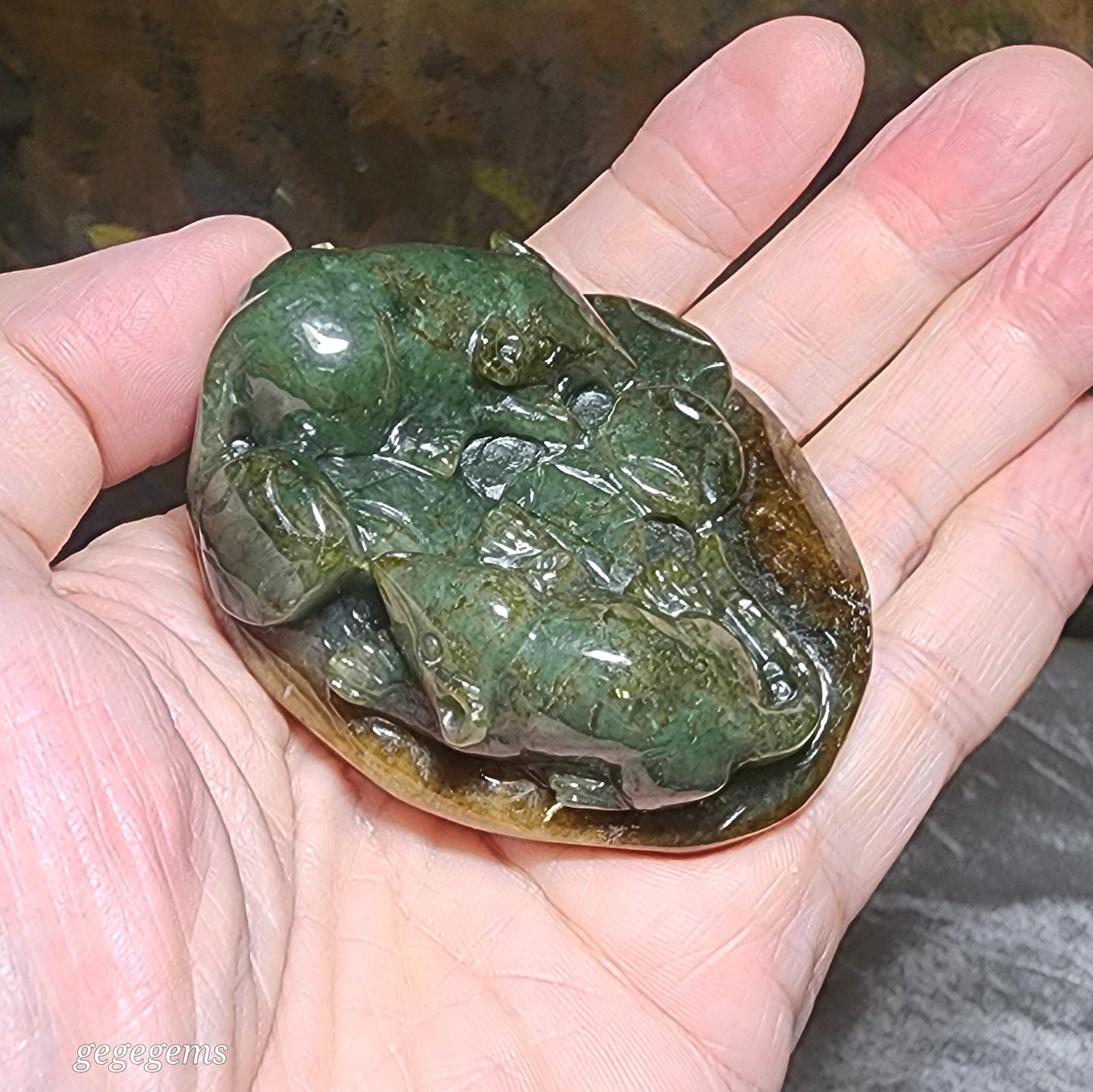 Type A Jadeite light green light yellow with "Jade skin" Rats & Coins palmstone/small display (with certificate) 翡翠A货带原玉皮浅绿淡黄双鼠运财把件小摆设(带证书)