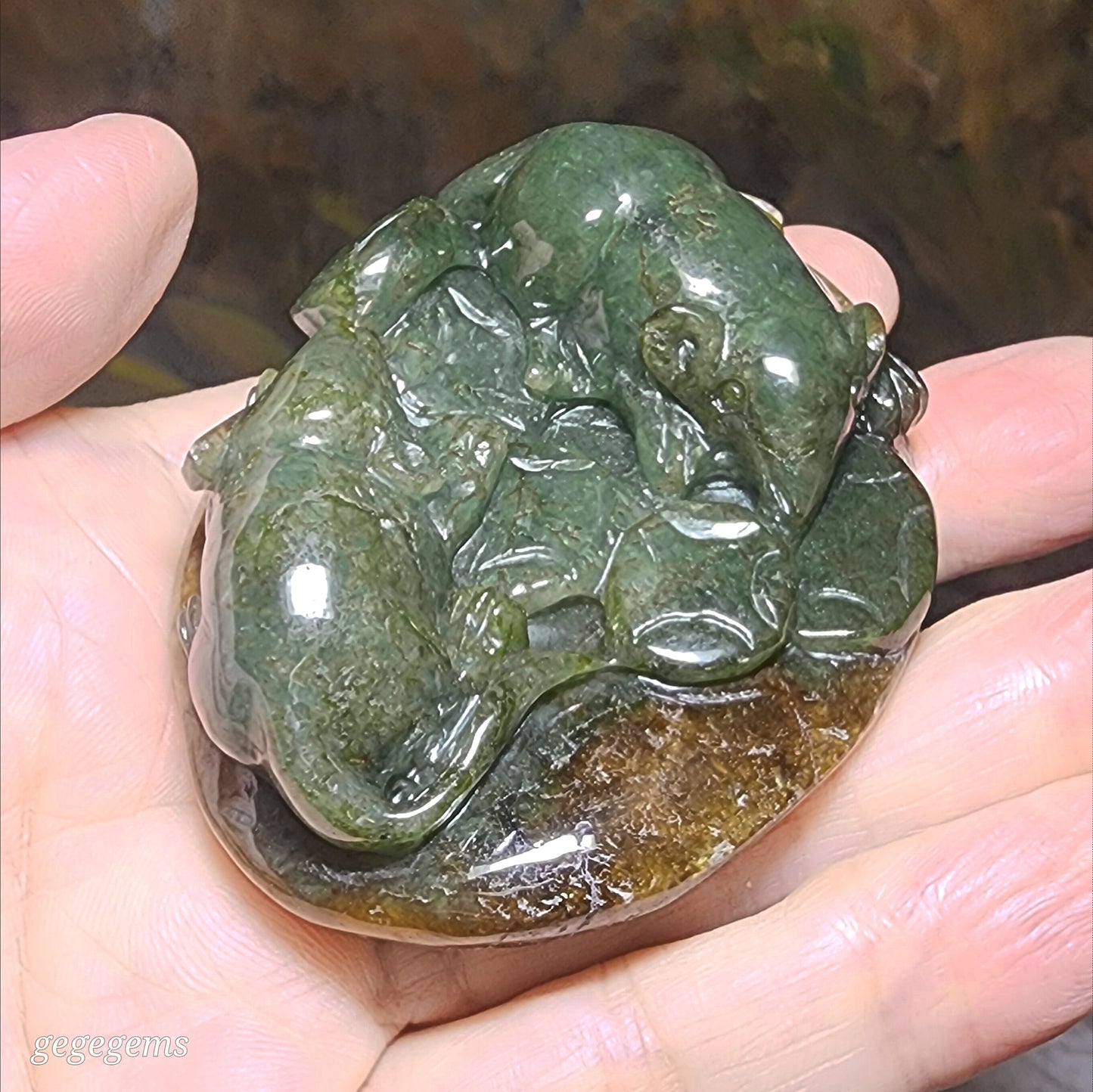 Type A Jadeite light green light yellow with "Jade skin" Rats & Coins palmstone/small display (with certificate) 翡翠A货带原玉皮浅绿淡黄双鼠运财把件小摆设(带证书)