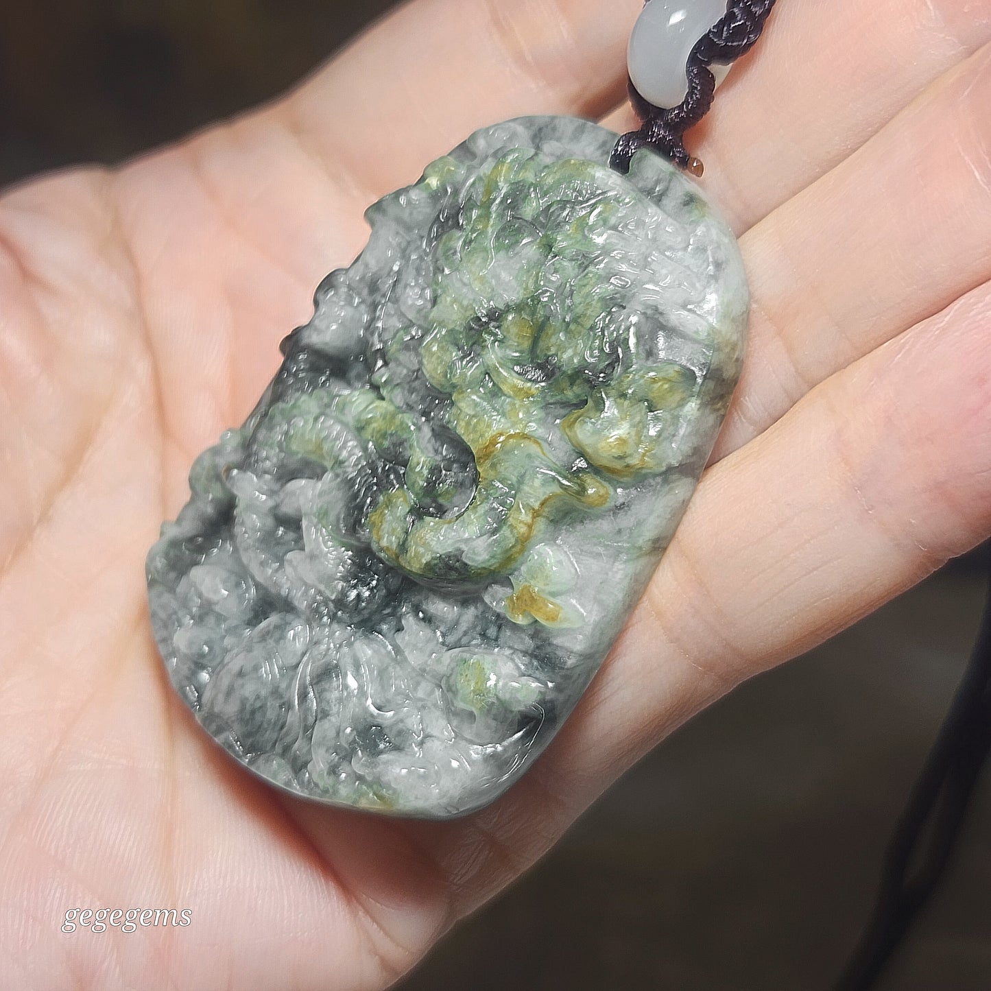 Burma Type A Jadeite light green blue & yellow floating flower Flying Dragon pendant (with certificate) [Natural Crystal] 翡翠淡黄绿蓝飘花飛龙在天吊坠(带证书)