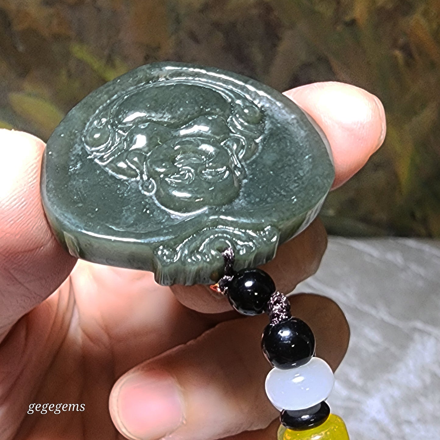 Nephrite good greasiness green Buddha in One's Heart pendant (with certificate) 且末和田玉油润佛在心中吊坠(带证书)