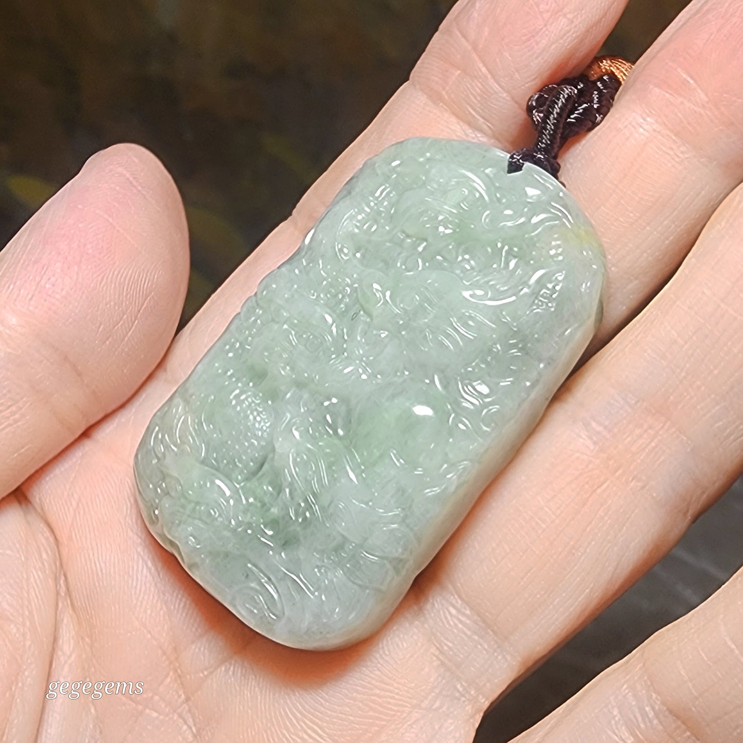 Type A Jadeite light green Nine Dragons (front 5, back 4) Jade pendant (with certificate) 翡翠淡绿九龙(前五后四)吊坠(带证书)