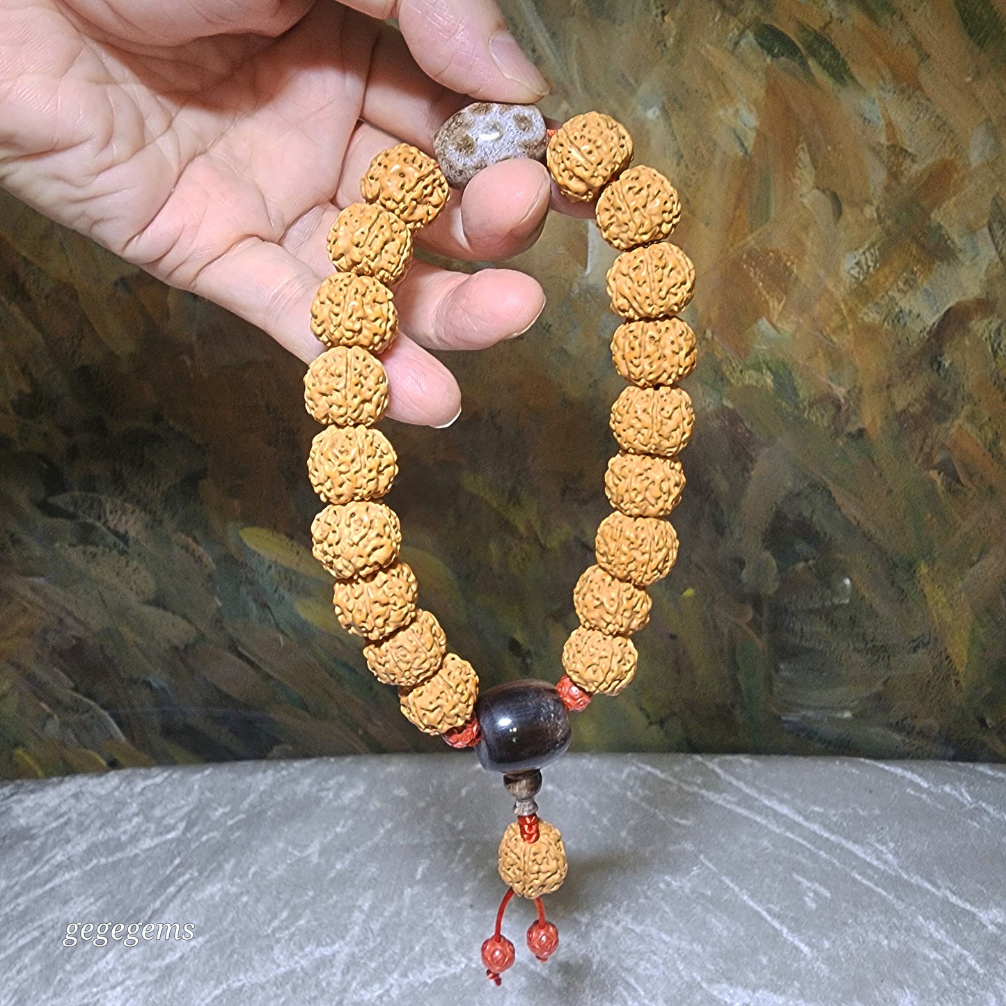 Gegegems Creation 15.5mm+ small species Rudraksha 6 Mukhi deep lines Panlong with Tibetan red spots Lightning 5 Eyes Da Luo Dzi & Cinnabar carved coins 18 beads mala handheld bracelet 大尺寸六瓣小金刚菩提深坑盘龙配象雄满朱砂闪电五眼达洛天珠帝皇砂古钱珠藏式三通十八子手持