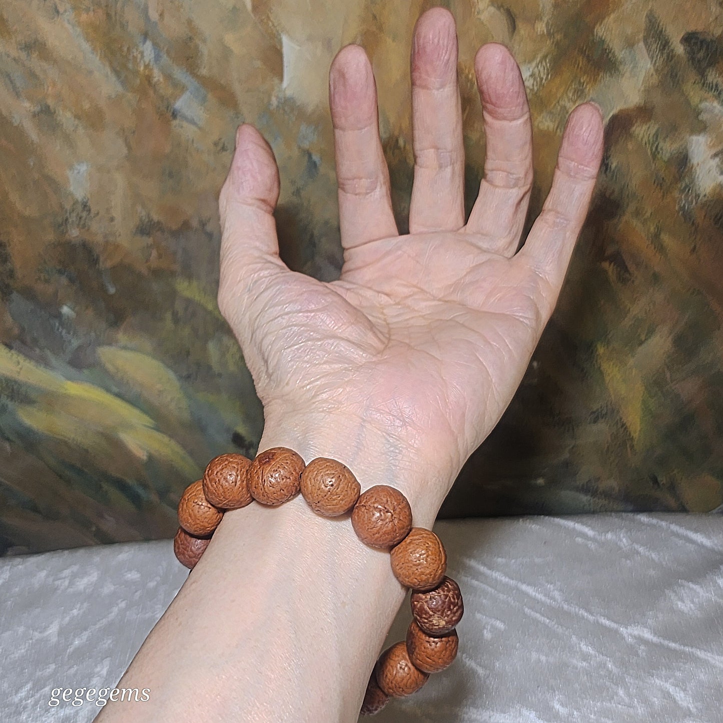 Rare 16mm+ aged natural Nepal "Dragon Eye" Bodhi (Bodhichitta Bodhi) bracelet [Natural unprocessed] 罕见老天然尼泊尔龙眼菩提手串/手持