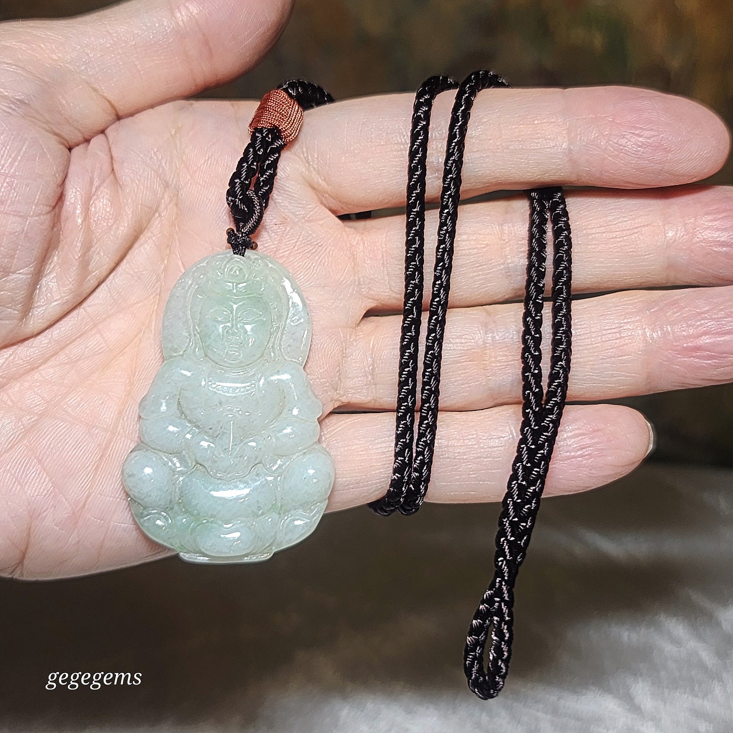 Natural untreated Burma Jade (Type A Jadeite) light green Treasure Vase Guan Yin pendant (with certificate) 翡翠A货淡绿宝瓶(保平安)观音吊坠(带证书)
