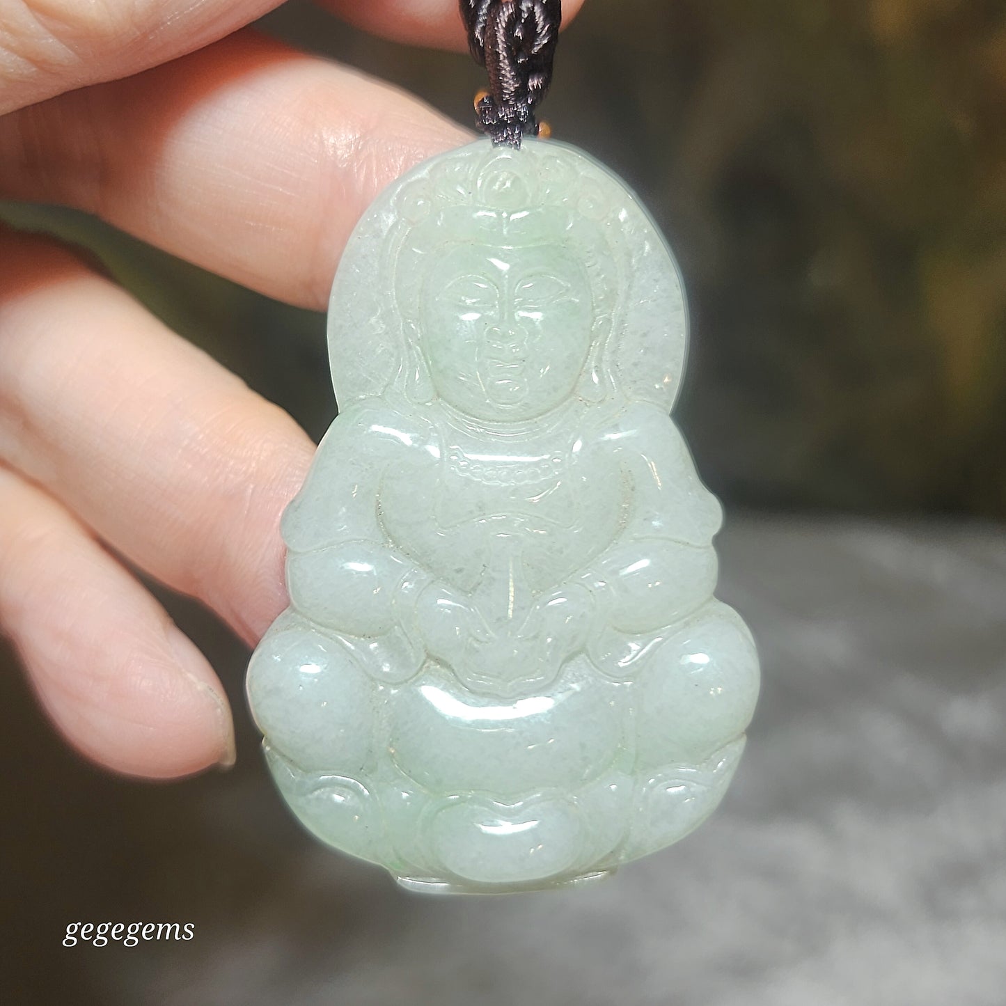 Natural untreated Burma Jade (Type A Jadeite) light green Treasure Vase Guan Yin pendant (with certificate) 翡翠A货淡绿宝瓶(保平安)观音吊坠(带证书)