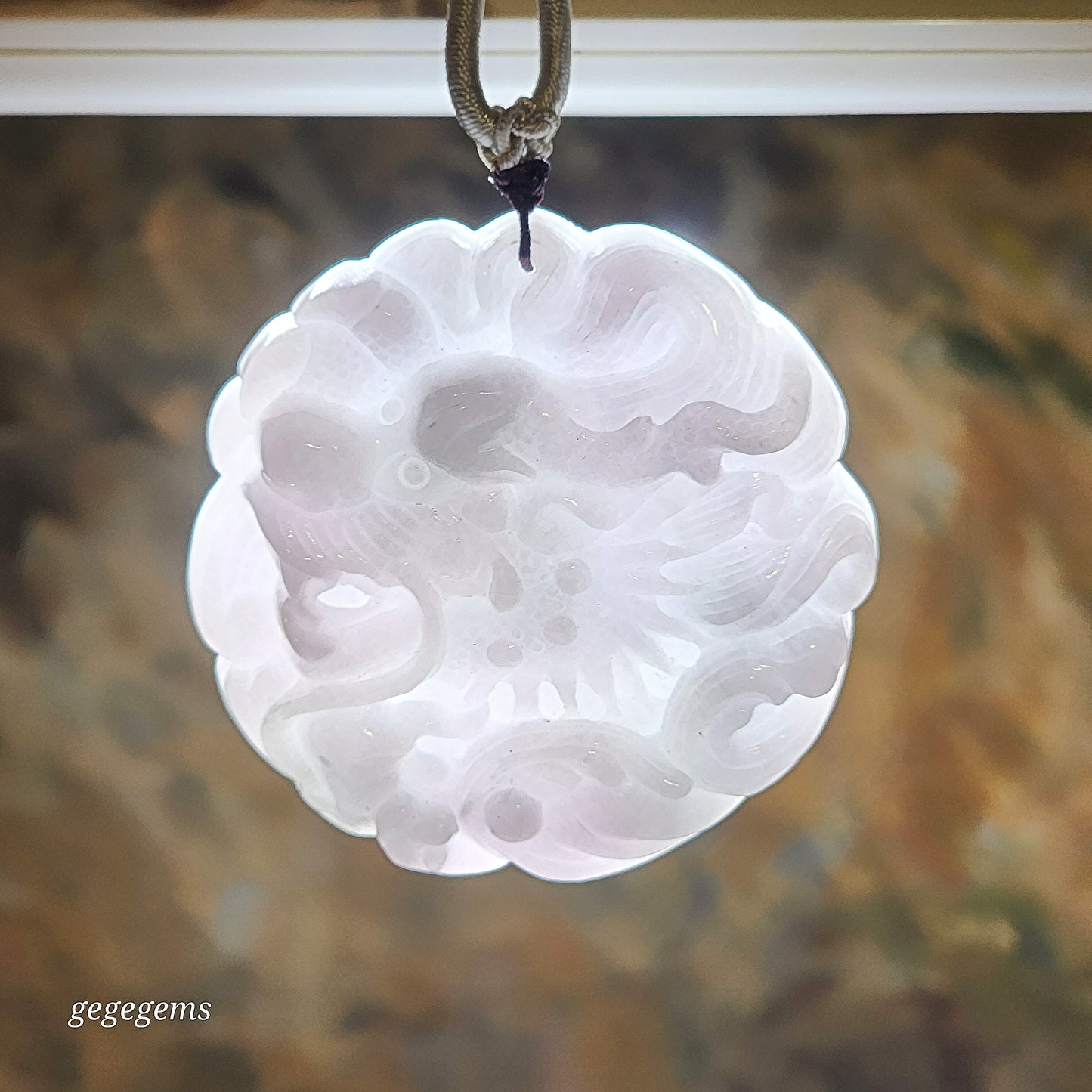 81 grams Natural untreated Burma Jade (Type A Jadeite) light lavender Dragon handheld / large pendant (with certificate) 翡翠A货淡紫龙手把件大吊坠(带证书)