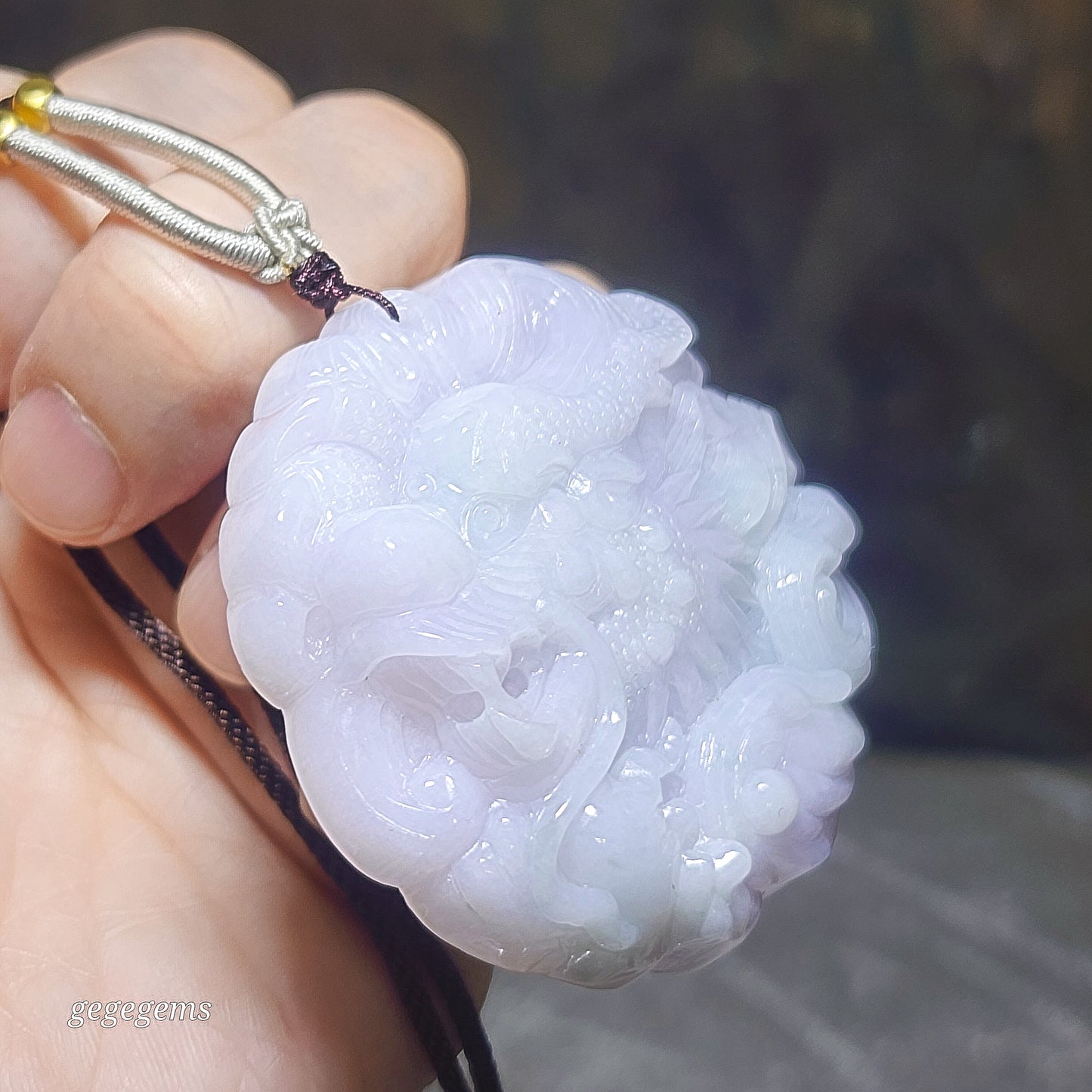 81 grams Natural untreated Burma Jade (Type A Jadeite) light lavender Dragon handheld / large pendant (with certificate) 翡翠A货淡紫龙手把件大吊坠(带证书)