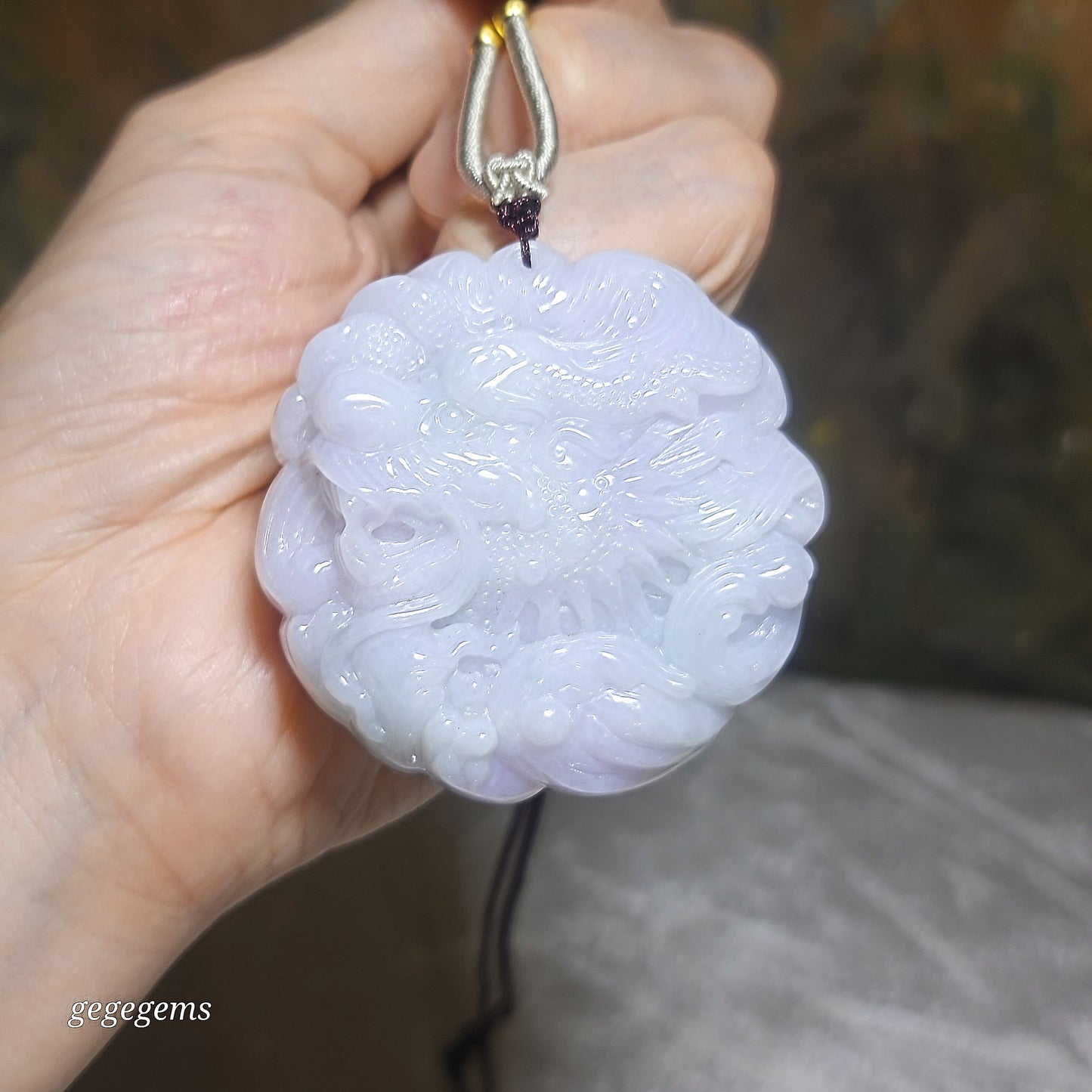 81 grams Natural untreated Burma Jade (Type A Jadeite) light lavender Dragon handheld / large pendant (with certificate) 翡翠A货淡紫龙手把件大吊坠(带证书)